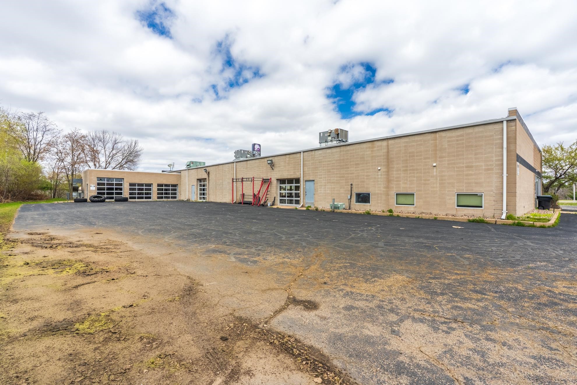 1720 N US HIGHWAY 51, Wausau, Wisconsin 54401, ,Commercial/industrial,For Sale,1720 N US HIGHWAY 51,22601950
