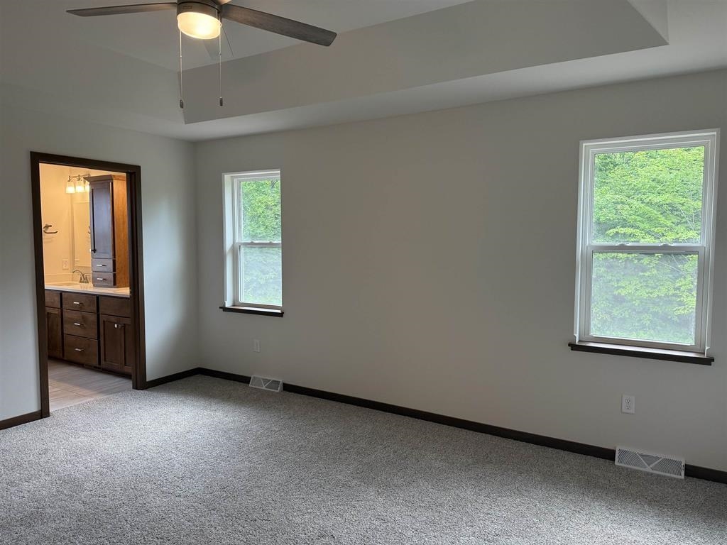 231704 Twin Fawn Trail, Wausau, Wisconsin 54401, 3 Bedrooms Bedrooms, ,2 BathroomsBathrooms,Residential,For Sale,231704 Twin Fawn Trail,22601956