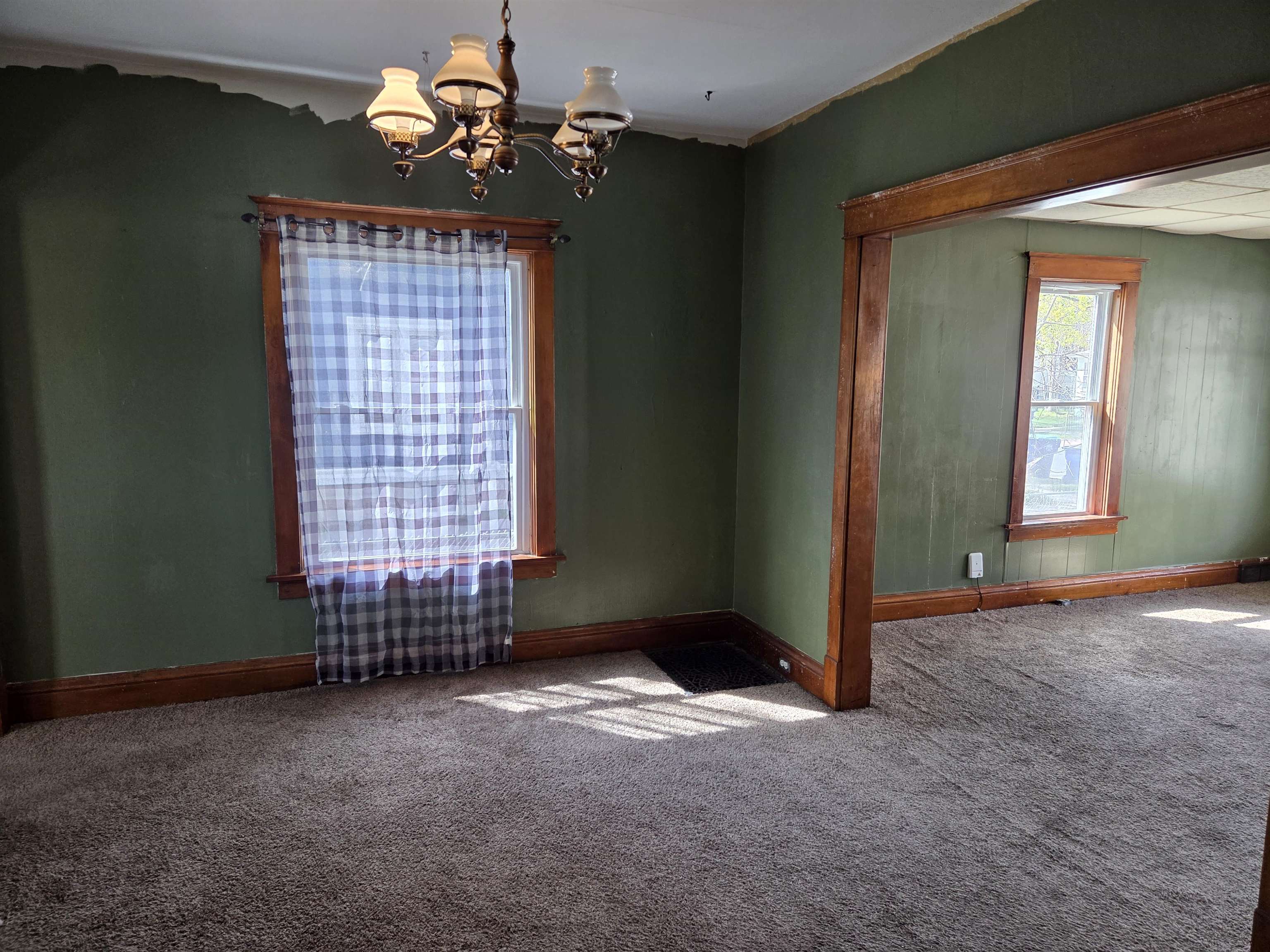 1133 ARTHUR STREET, Wausau, Wisconsin 54403, 5 Bedrooms Bedrooms, ,2 BathroomsBathrooms,Residential,For Sale,1133 ARTHUR STREET,22601959