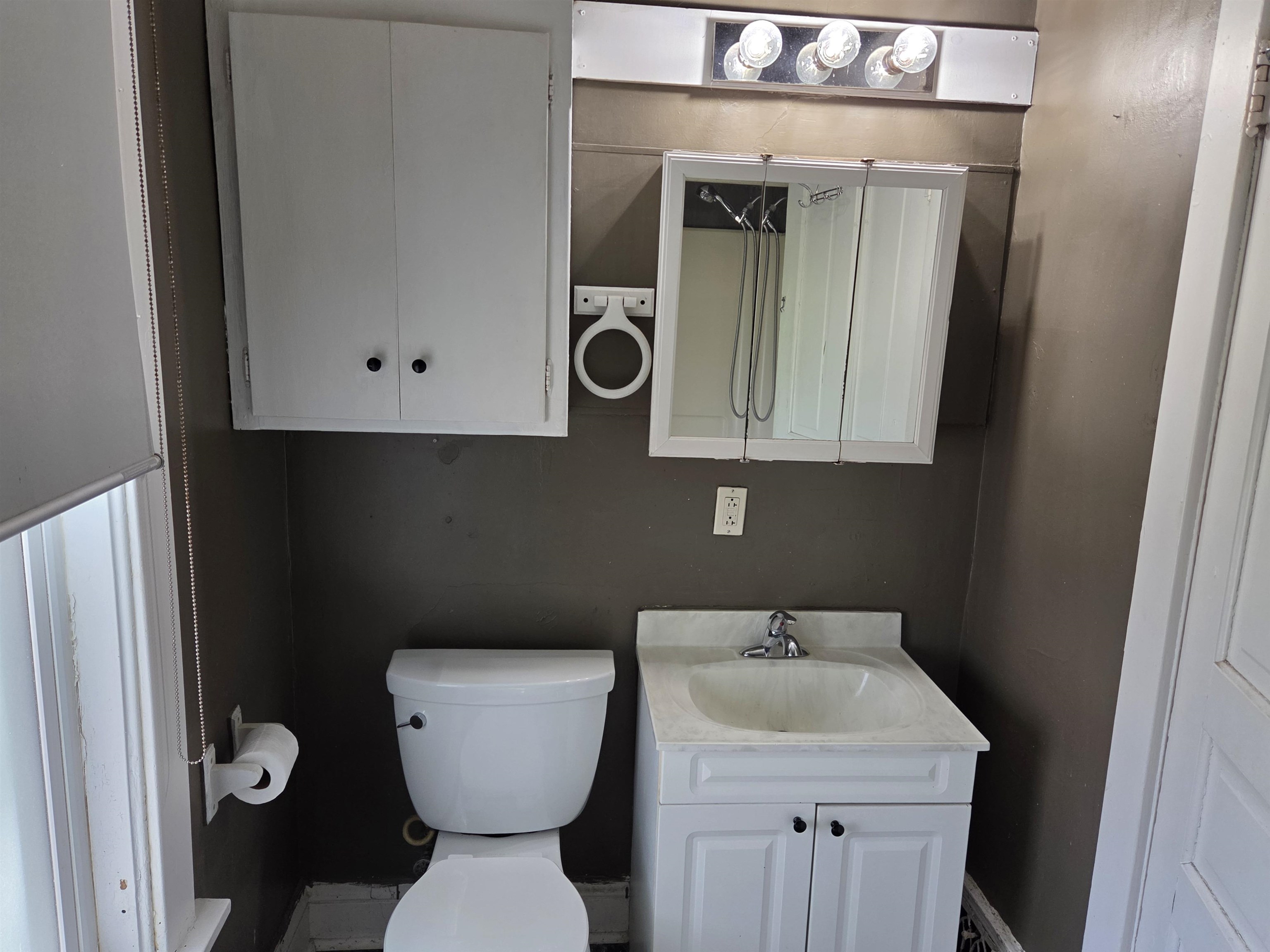 1133 ARTHUR STREET, Wausau, Wisconsin 54403, 5 Bedrooms Bedrooms, ,2 BathroomsBathrooms,Residential,For Sale,1133 ARTHUR STREET,22601959