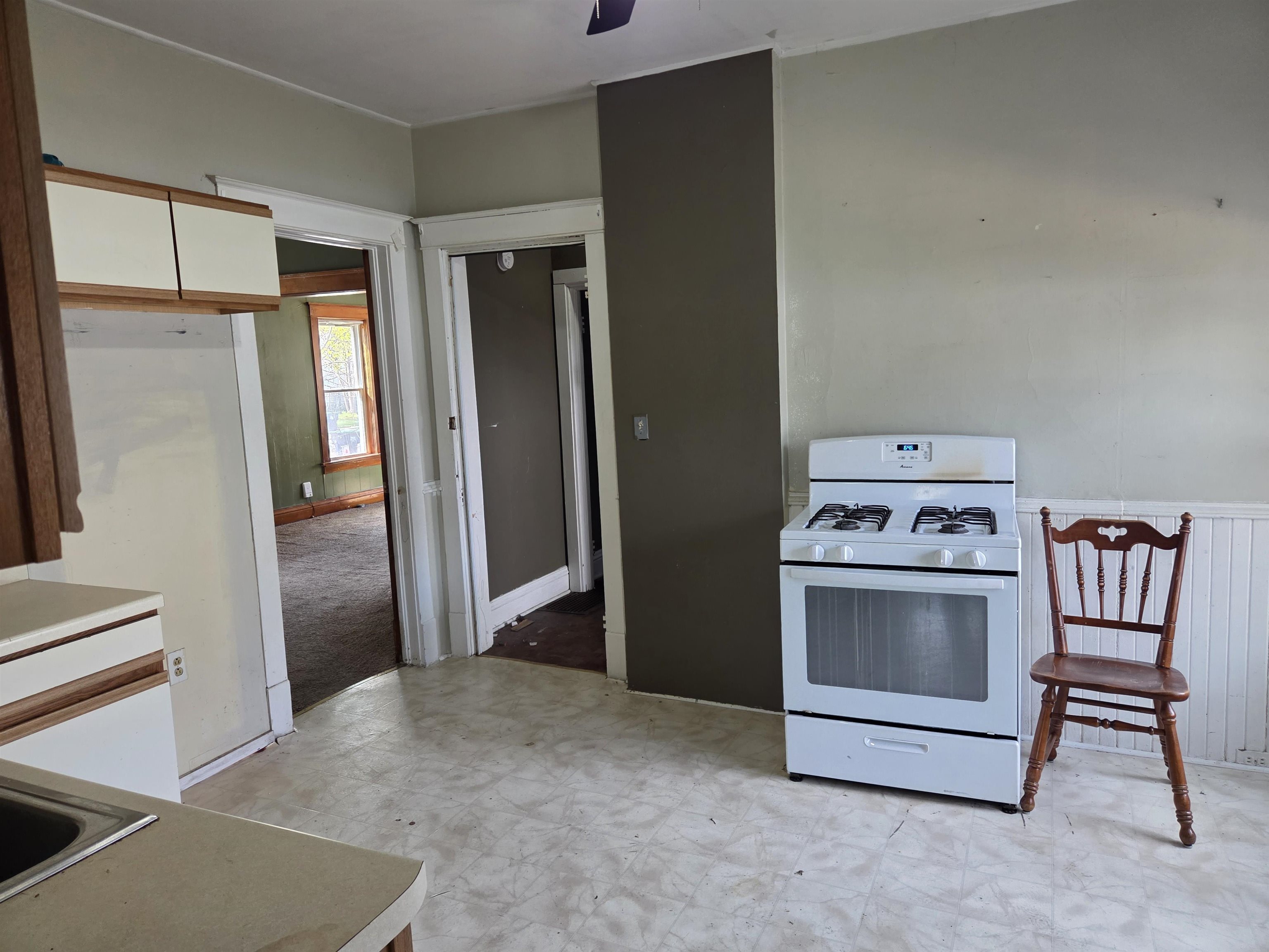 1133 ARTHUR STREET, Wausau, Wisconsin 54403, 5 Bedrooms Bedrooms, ,2 BathroomsBathrooms,Residential,For Sale,1133 ARTHUR STREET,22601959