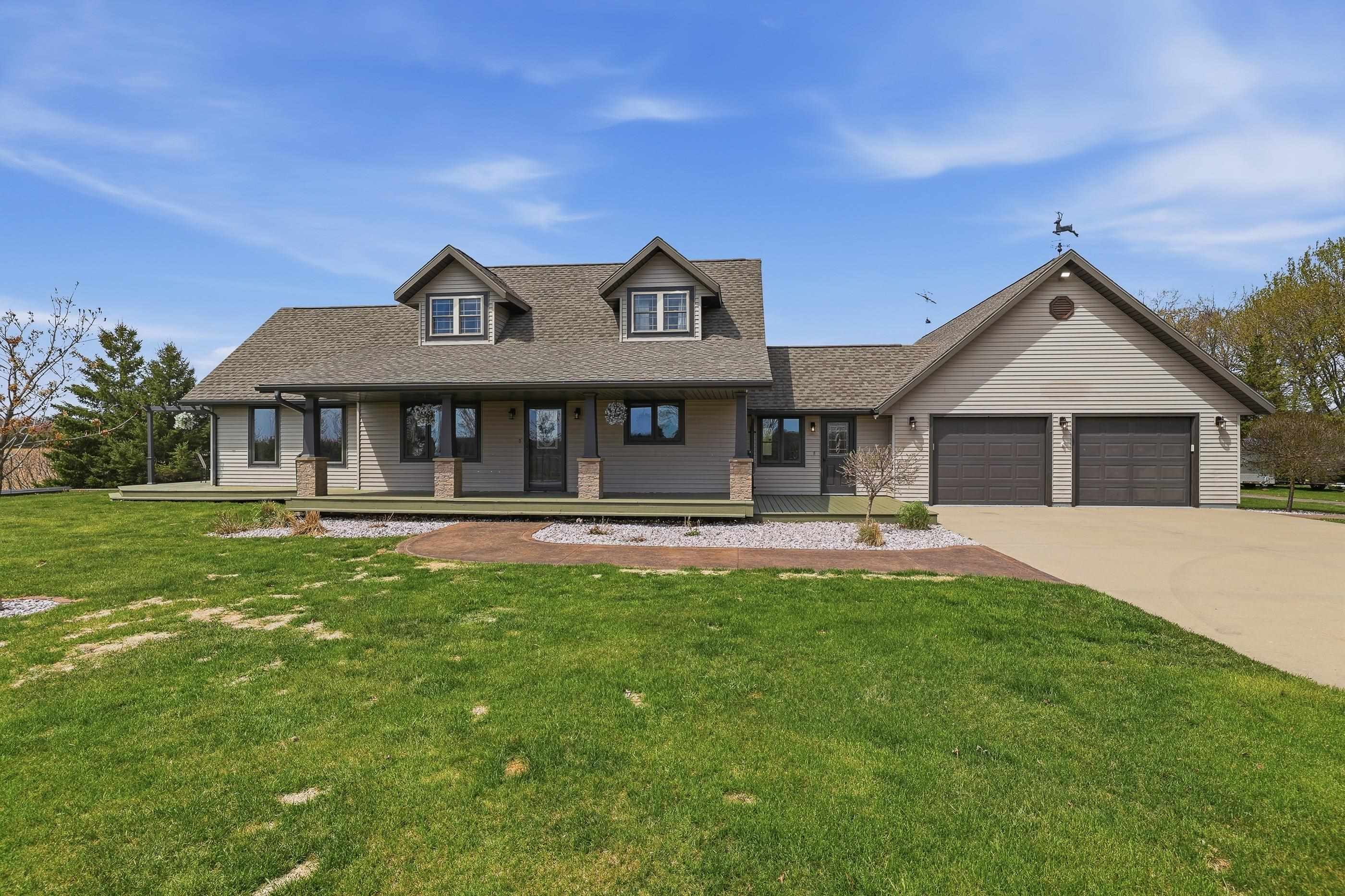 675 DIVINE WAY, Custer, Wisconsin 54423, 3 Bedrooms Bedrooms, ,3 BathroomsBathrooms,Residential,For Sale,675 DIVINE WAY,22601963