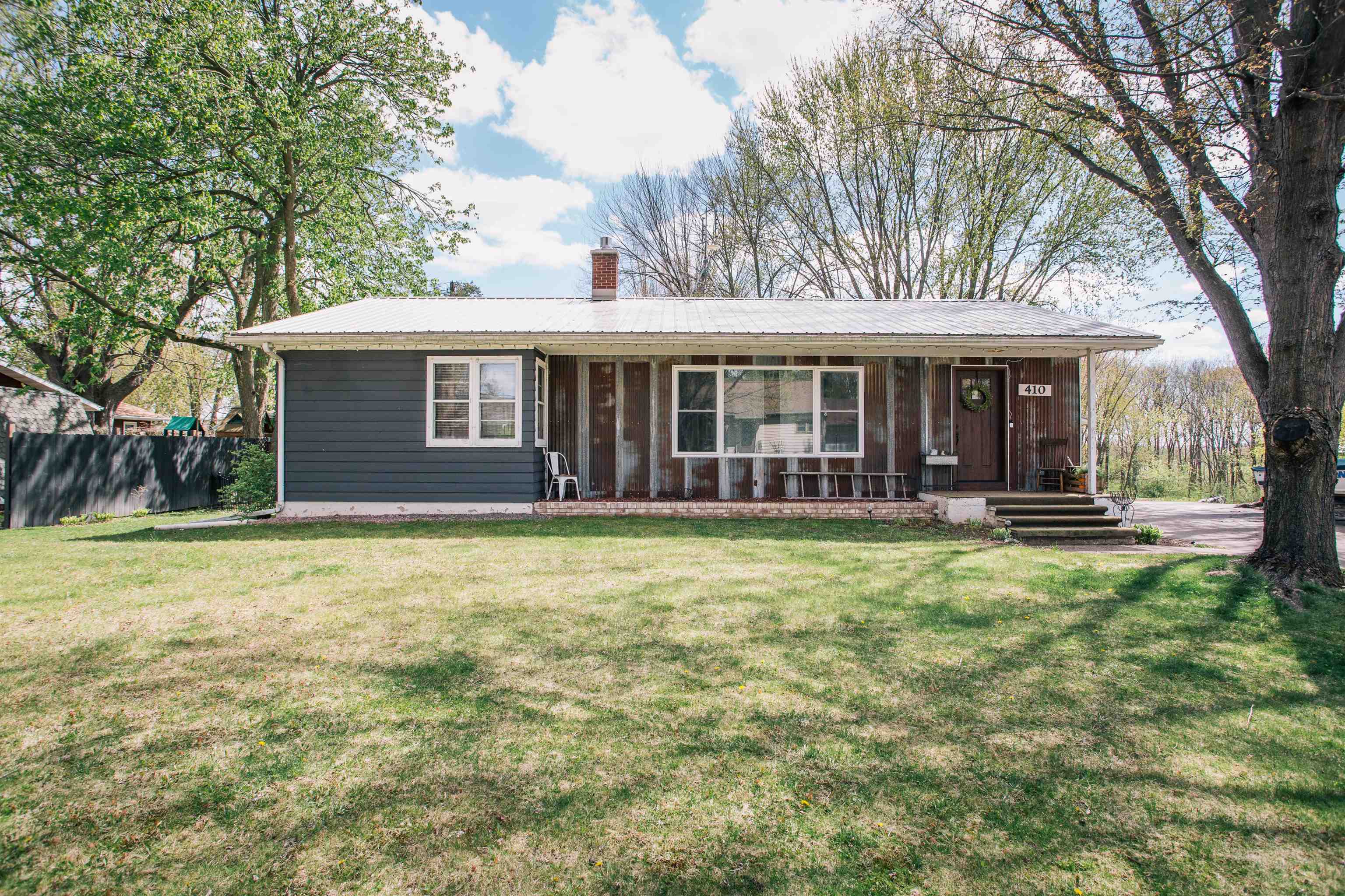 410 W 1ST STREET, Neillsville, Wisconsin 54456, 3 Bedrooms Bedrooms, ,1 BathroomBathrooms,Residential,For Sale,410 W 1ST STREET,22601967