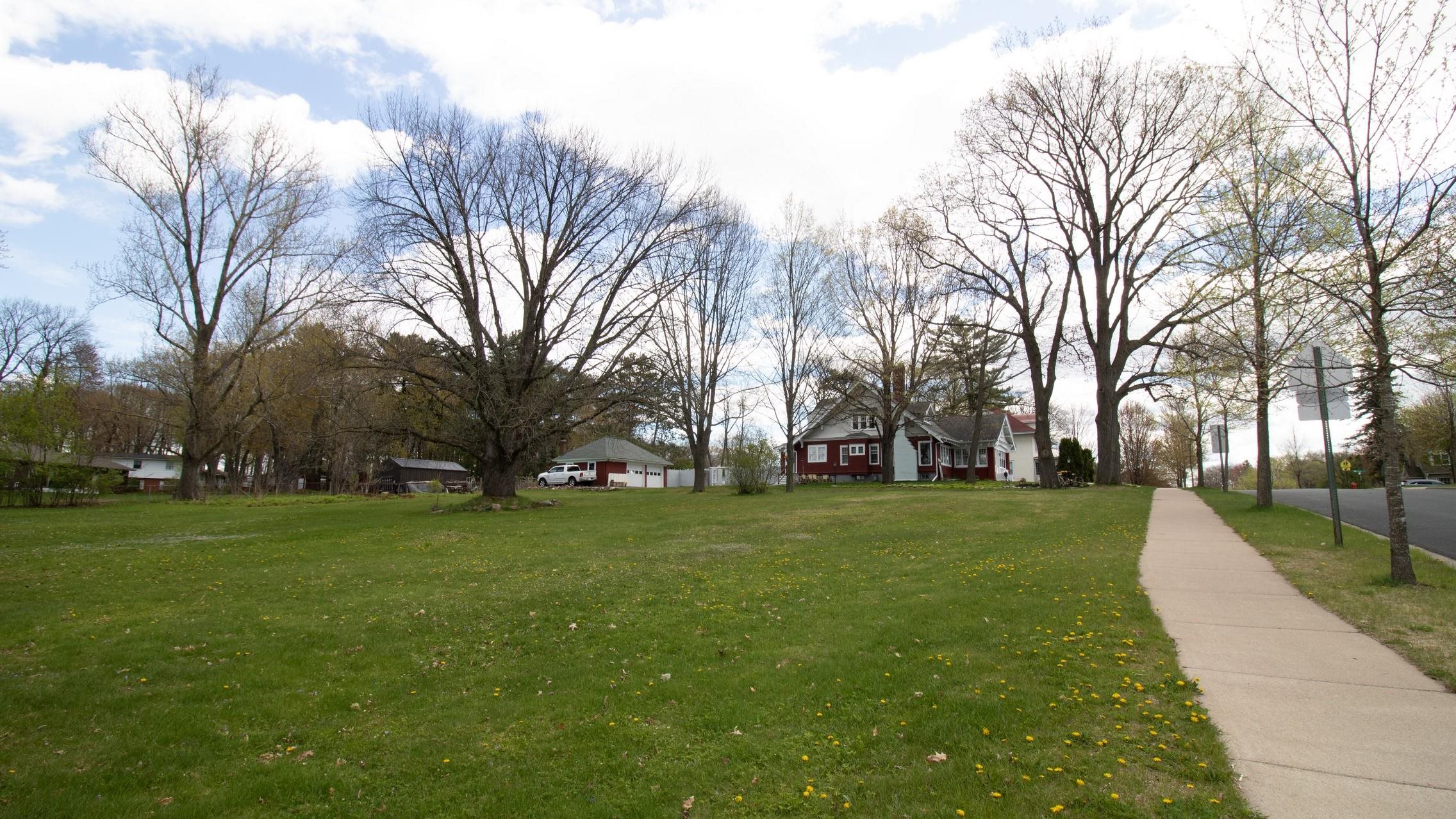 114 YAWKEY AVENUE, Rothschild, Wisconsin 54474, 4 Bedrooms Bedrooms, ,2 BathroomsBathrooms,Residential,For Sale,114 YAWKEY AVENUE,22601969