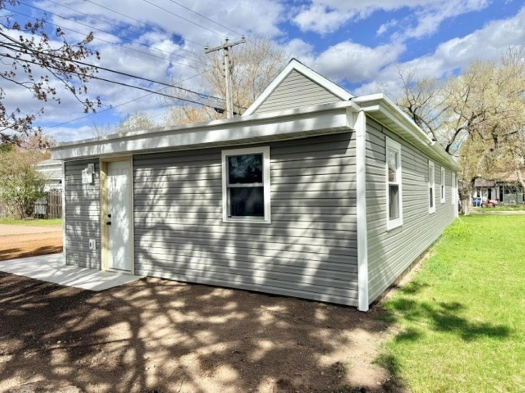 704 SPRUCE STREET, Merrill, Wisconsin 54452, 2 Bedrooms Bedrooms, ,1 BathroomBathrooms,Residential,For Sale,704 SPRUCE STREET,22601972