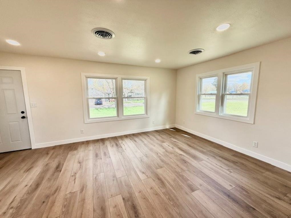 704 SPRUCE STREET, Merrill, Wisconsin 54452, 2 Bedrooms Bedrooms, ,1 BathroomBathrooms,Residential,For Sale,704 SPRUCE STREET,22601972