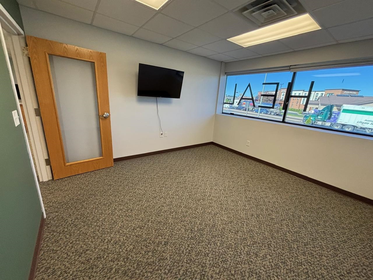 600 3RD STREET NORTH, LA CROSSE, Wisconsin 54601, ,Commercial/industrial,For Rent,600 3RD STREET NORTH,22601974