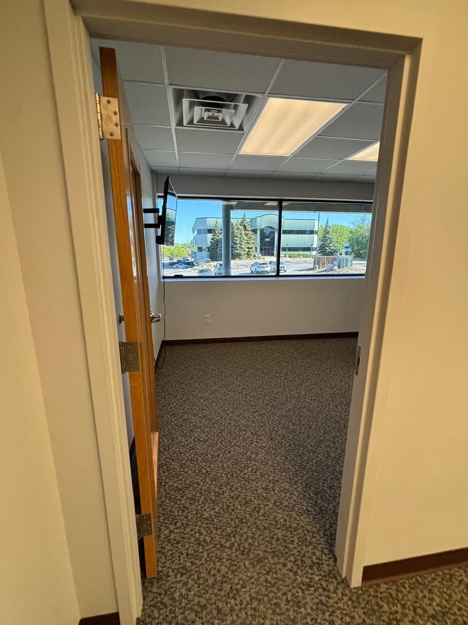 600 3RD STREET NORTH, LA CROSSE, Wisconsin 54601, ,Commercial/industrial,For Rent,600 3RD STREET NORTH,22601974