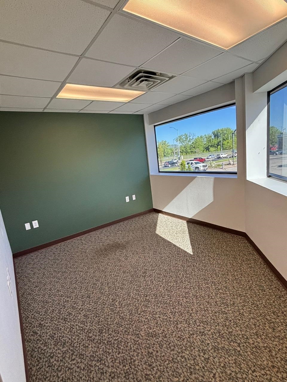 600 3RD STREET NORTH, LA CROSSE, Wisconsin 54601, ,Commercial/industrial,For Rent,600 3RD STREET NORTH,22601974