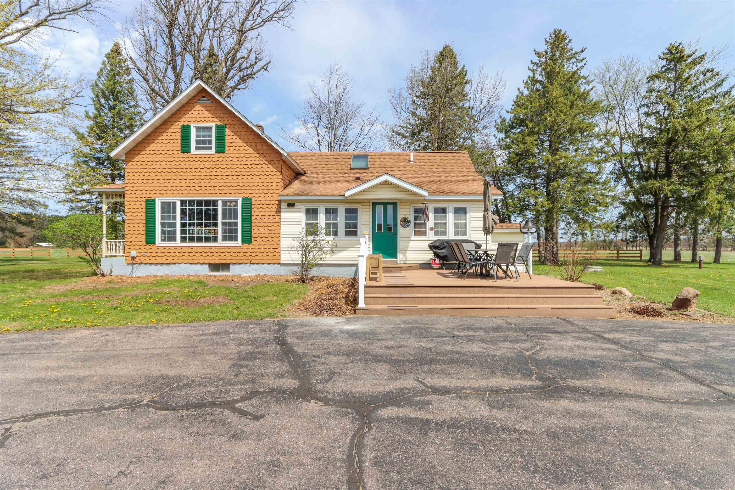 3367 COUNTY ROAD Y, Custer, Wisconsin 54423, 3 Bedrooms Bedrooms, ,1 BathroomBathrooms,Residential,For Sale,3367 COUNTY ROAD Y,22601975