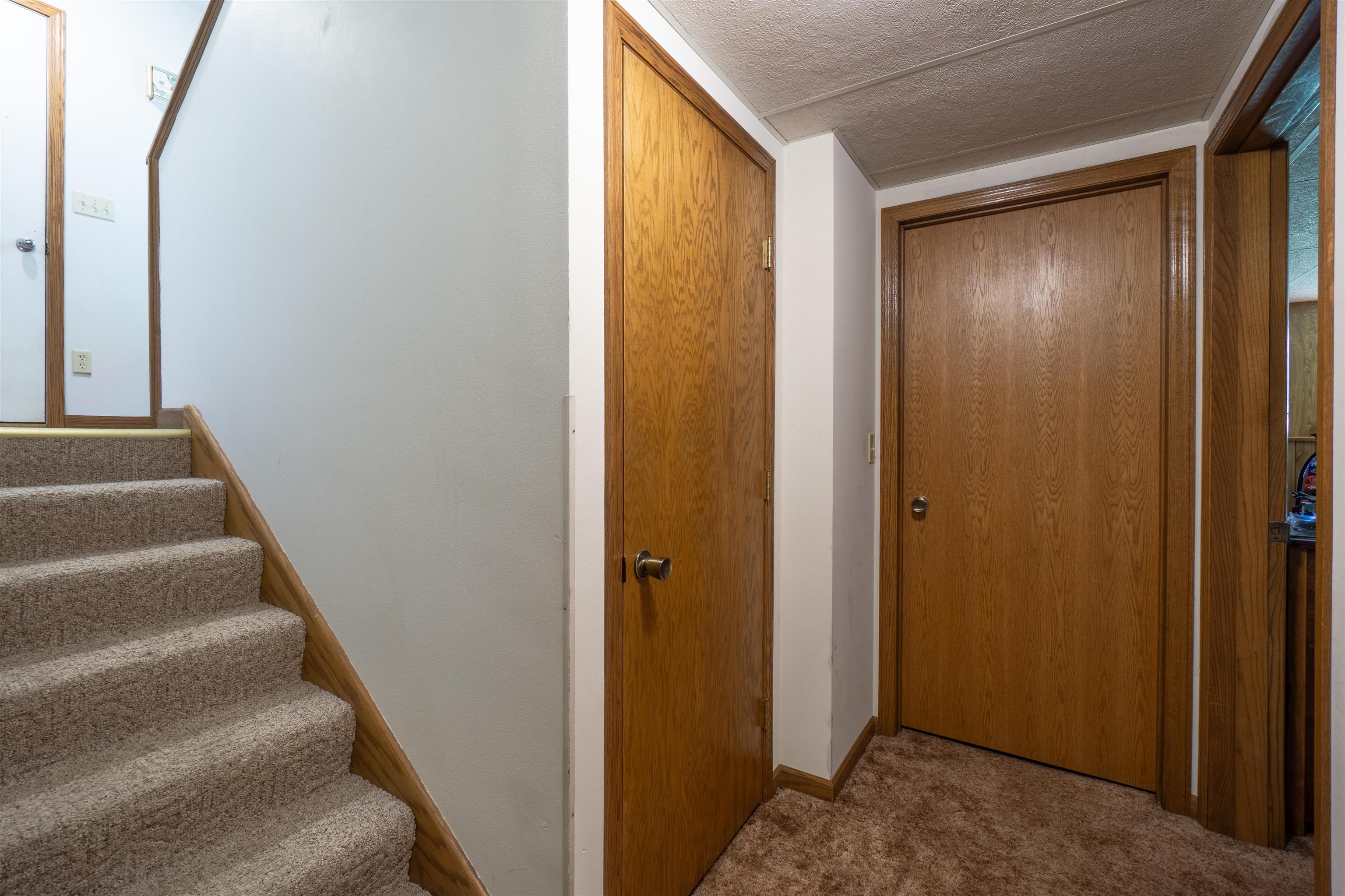 4410-4412 HILLTOP ROAD, Wausau, Wisconsin 54403, 3 Bedrooms Bedrooms, 6 Rooms Rooms,2 BathroomsBathrooms,Multi-family,For Sale,4410-4412 HILLTOP ROAD,22601979