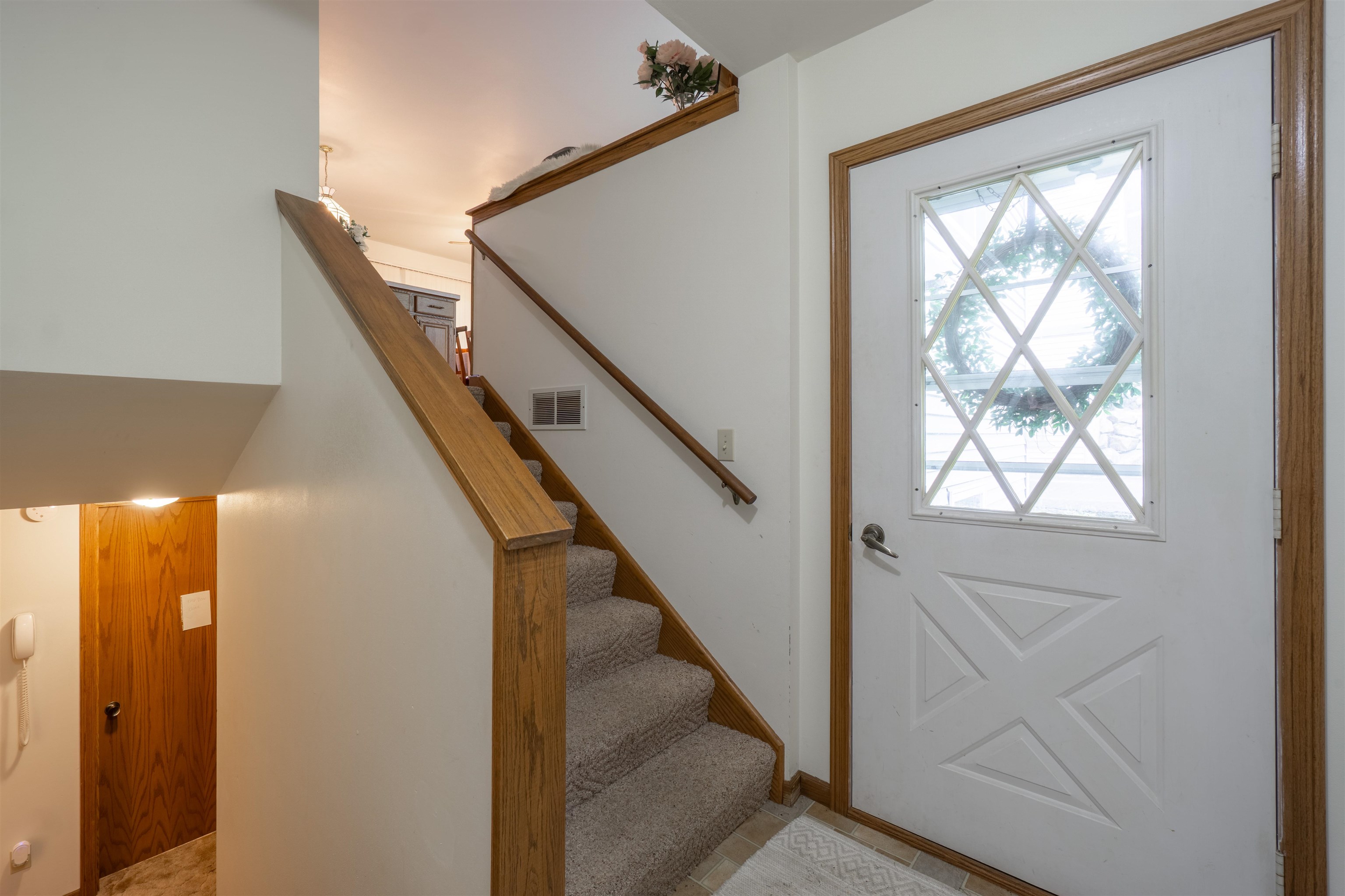 4410-4412 HILLTOP ROAD, Wausau, Wisconsin 54403, 3 Bedrooms Bedrooms, 6 Rooms Rooms,2 BathroomsBathrooms,Multi-family,For Sale,4410-4412 HILLTOP ROAD,22601979