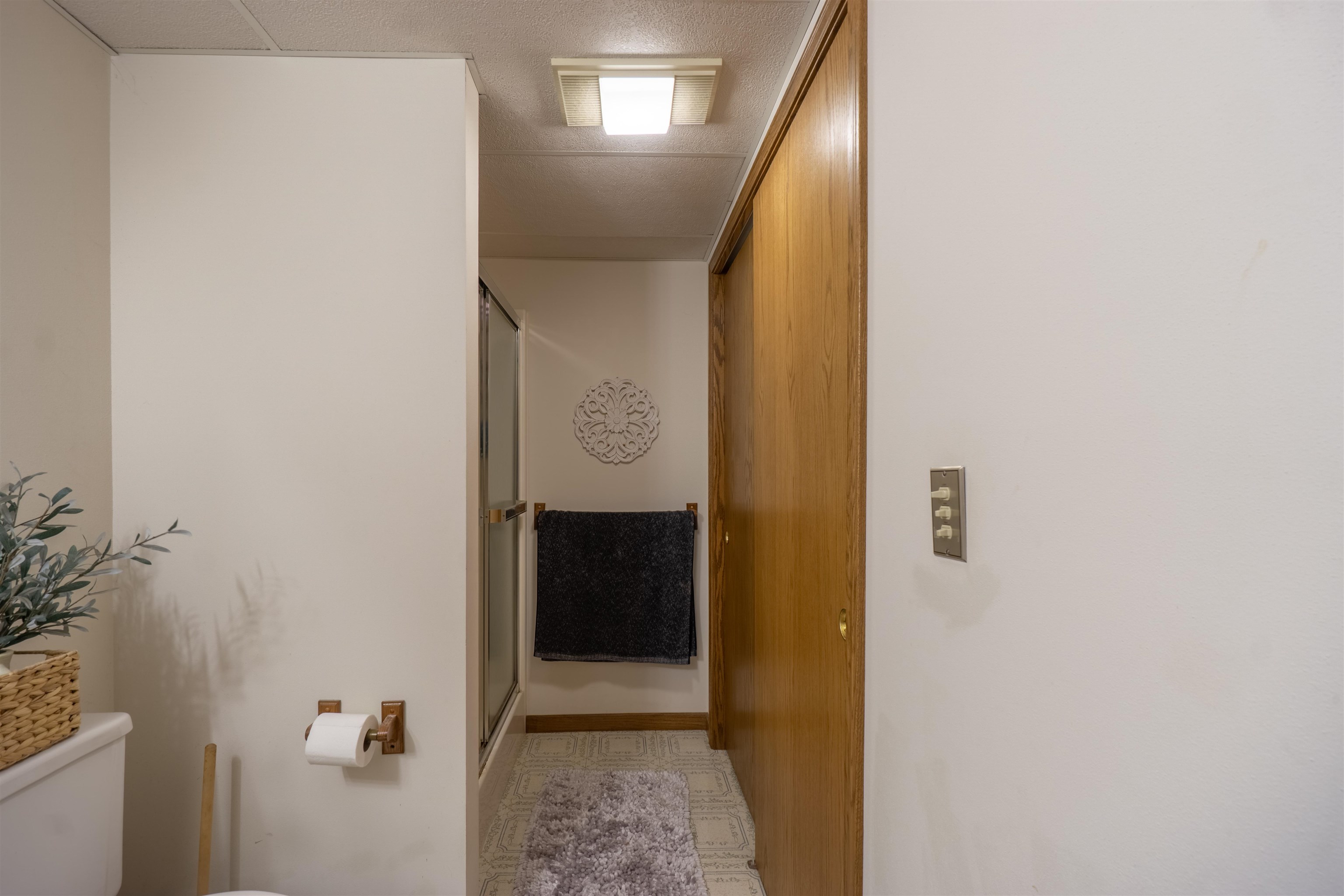 4410-4412 HILLTOP ROAD, Wausau, Wisconsin 54403, 3 Bedrooms Bedrooms, 6 Rooms Rooms,2 BathroomsBathrooms,Multi-family,For Sale,4410-4412 HILLTOP ROAD,22601979