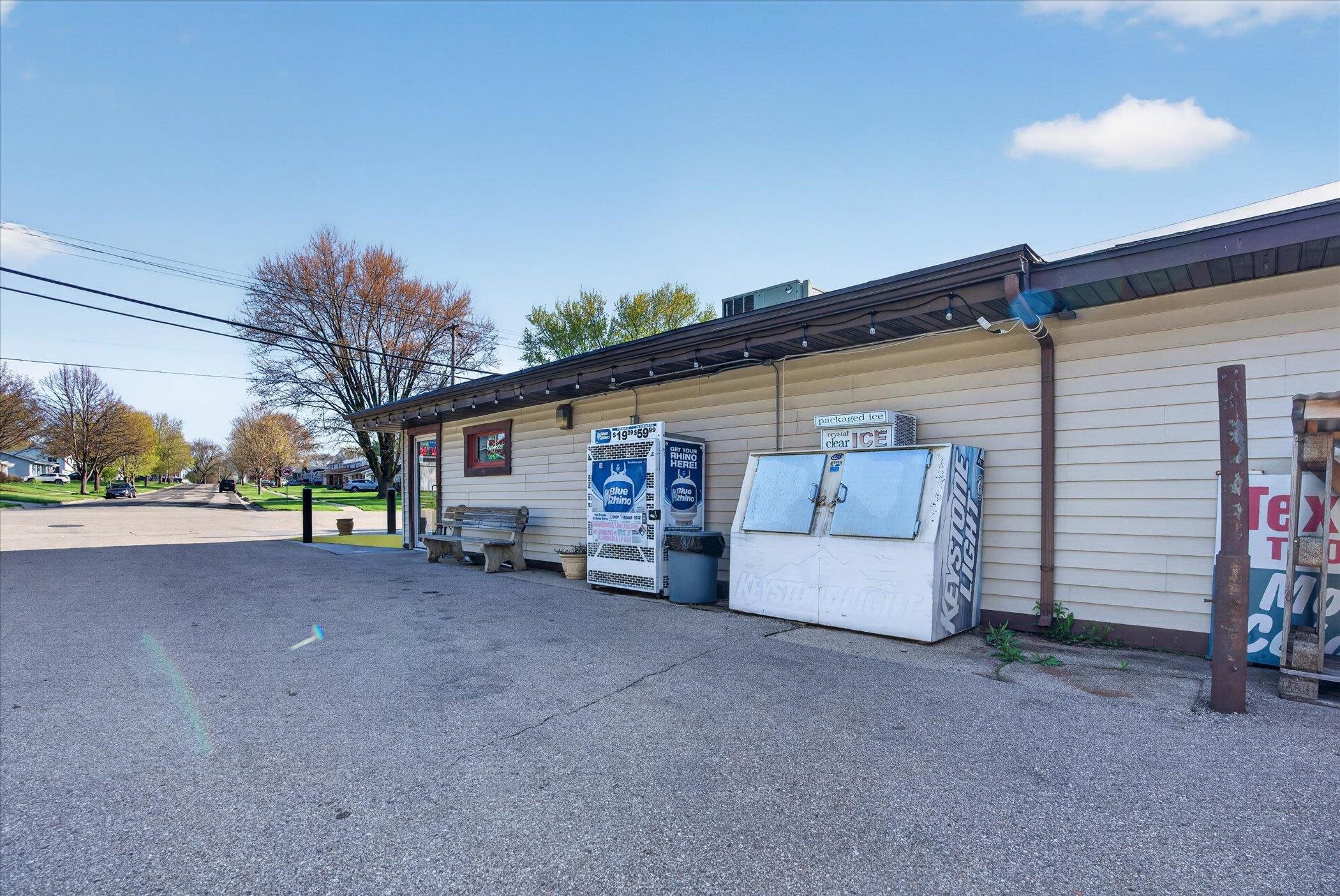 723 MILWAUKEE ROAD, CLINTON, Wisconsin 53525, ,Commercial/industrial,For Sale,723 MILWAUKEE ROAD,22601980