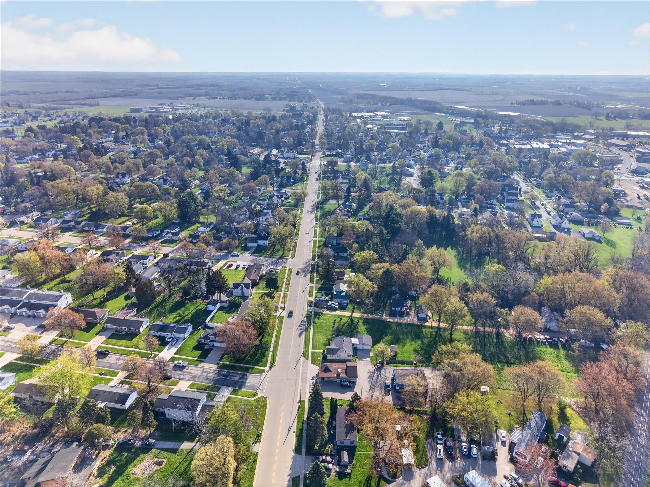 723 MILWAUKEE ROAD, CLINTON, Wisconsin 53525, ,Commercial/industrial,For Sale,723 MILWAUKEE ROAD,22601980