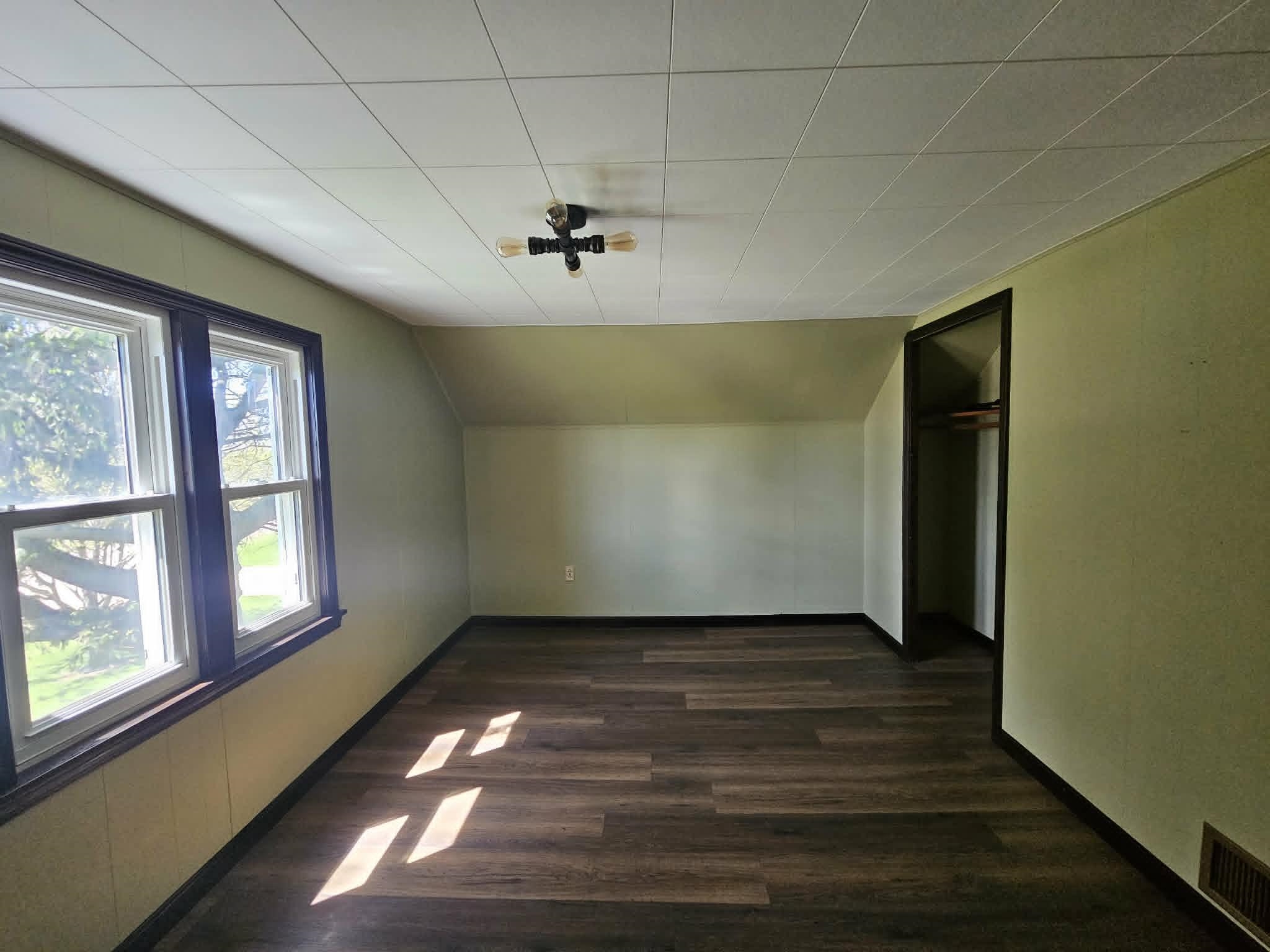 11858 MAC ARTHUR DRIVE, Chili, Wisconsin 54420, 2 Bedrooms Bedrooms, ,1 BathroomBathrooms,Residential,For Sale,11858 MAC ARTHUR DRIVE,22601982