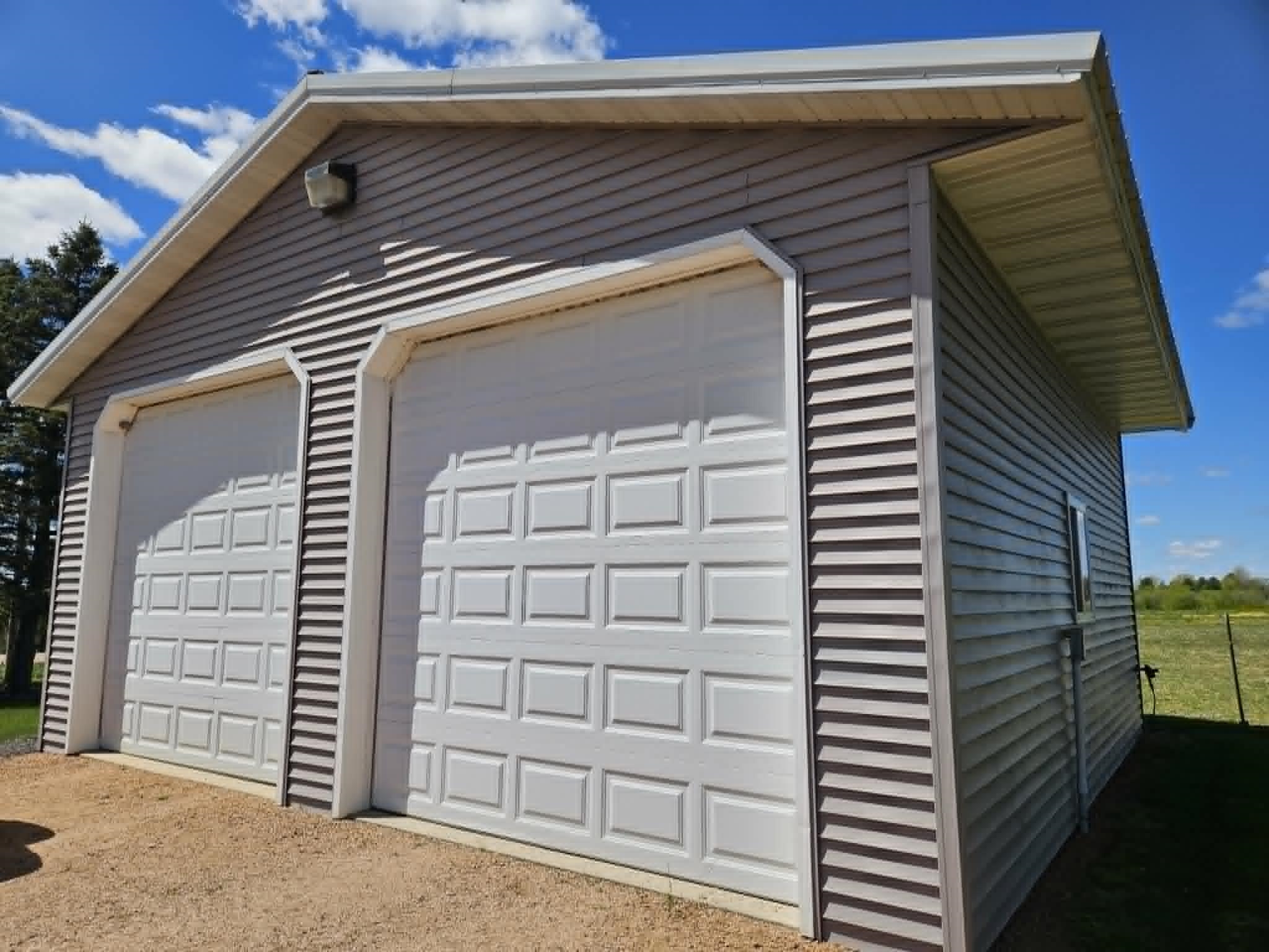 11858 MAC ARTHUR DRIVE, Chili, Wisconsin 54420, 2 Bedrooms Bedrooms, ,1 BathroomBathrooms,Residential,For Sale,11858 MAC ARTHUR DRIVE,22601982