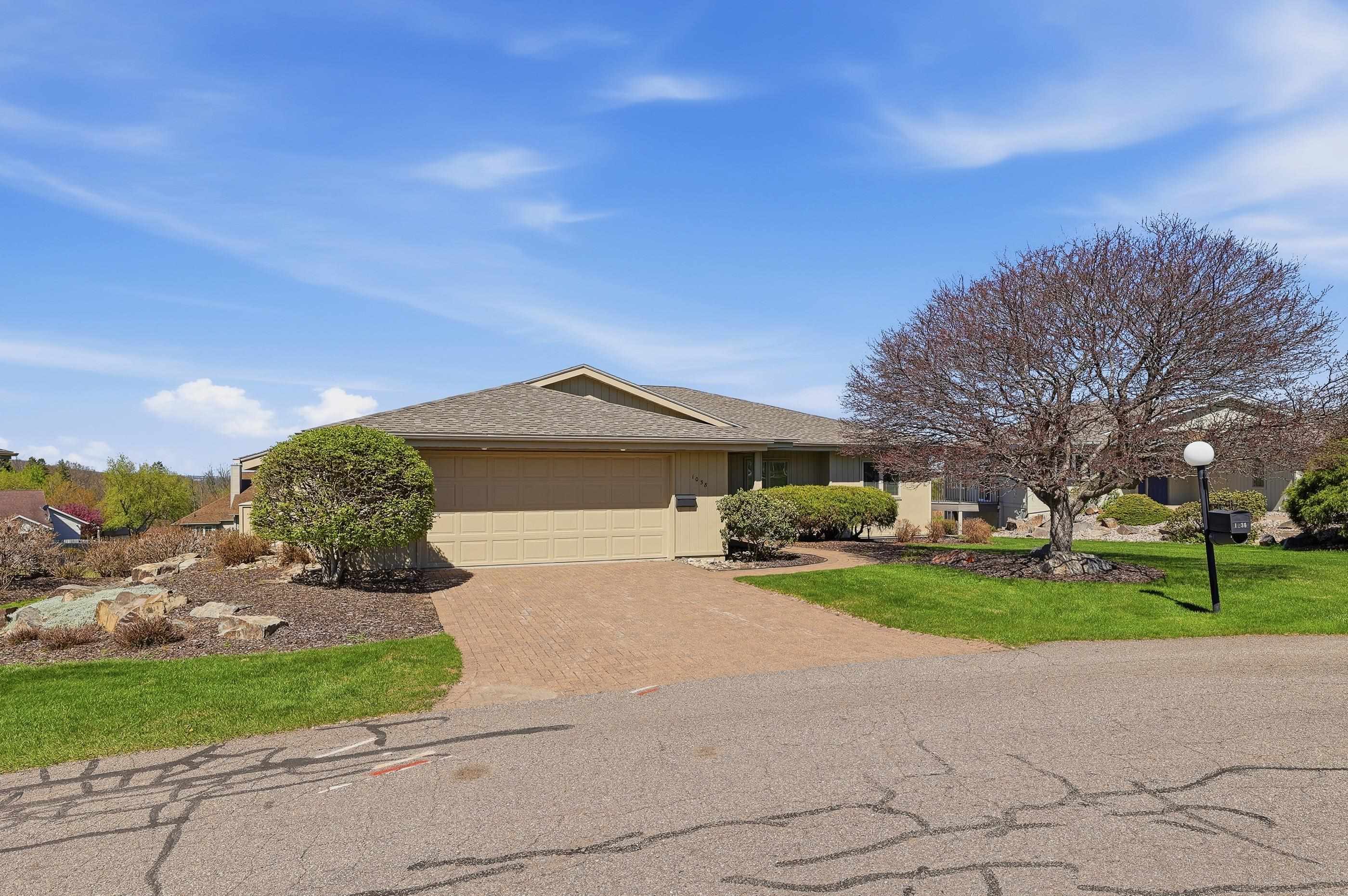 1038 EASTHILL DRIVE, Wausau, Wisconsin 54403, 3 Bedrooms Bedrooms, ,3 BathroomsBathrooms,Residential,For Sale,1038 EASTHILL DRIVE,22601986
