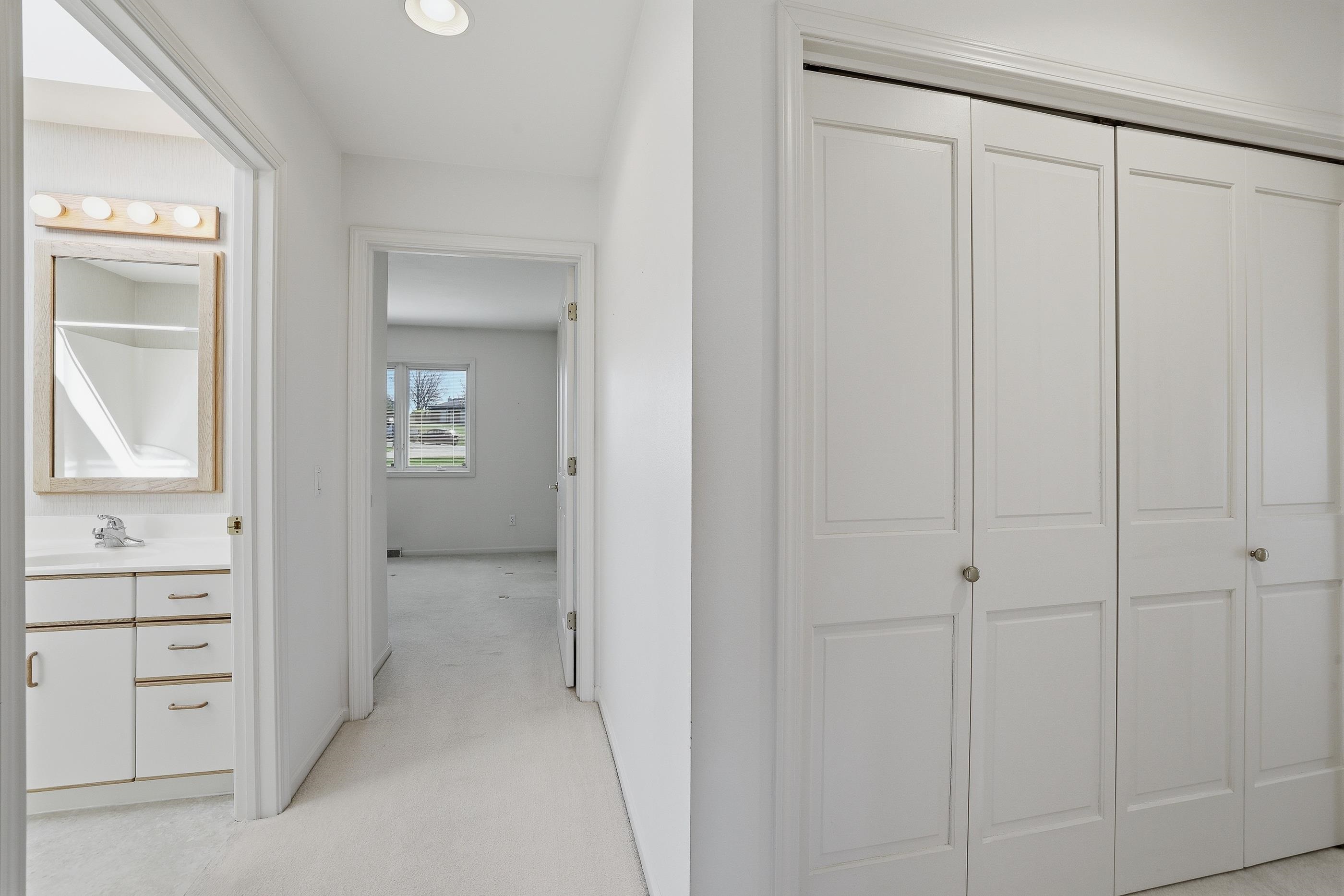1038 EASTHILL DRIVE, Wausau, Wisconsin 54403, 3 Bedrooms Bedrooms, ,3 BathroomsBathrooms,Residential,For Sale,1038 EASTHILL DRIVE,22601986