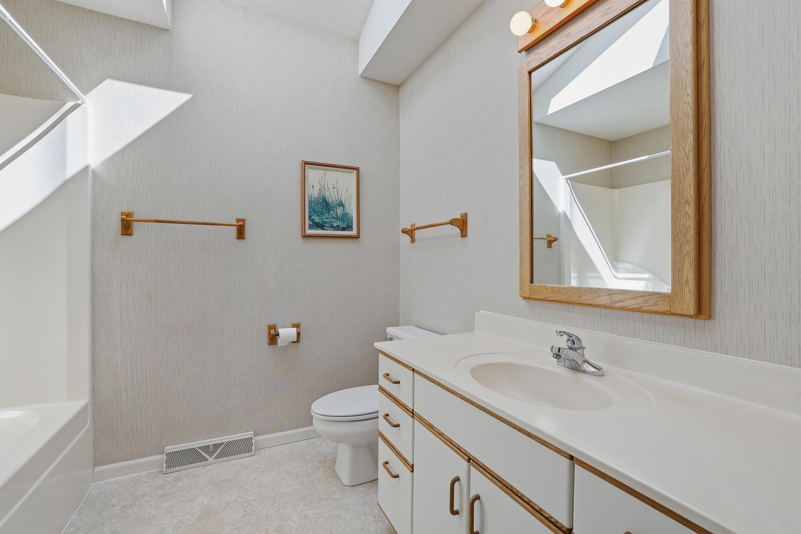 1038 EASTHILL DRIVE, Wausau, Wisconsin 54403, 3 Bedrooms Bedrooms, ,3 BathroomsBathrooms,Residential,For Sale,1038 EASTHILL DRIVE,22601986