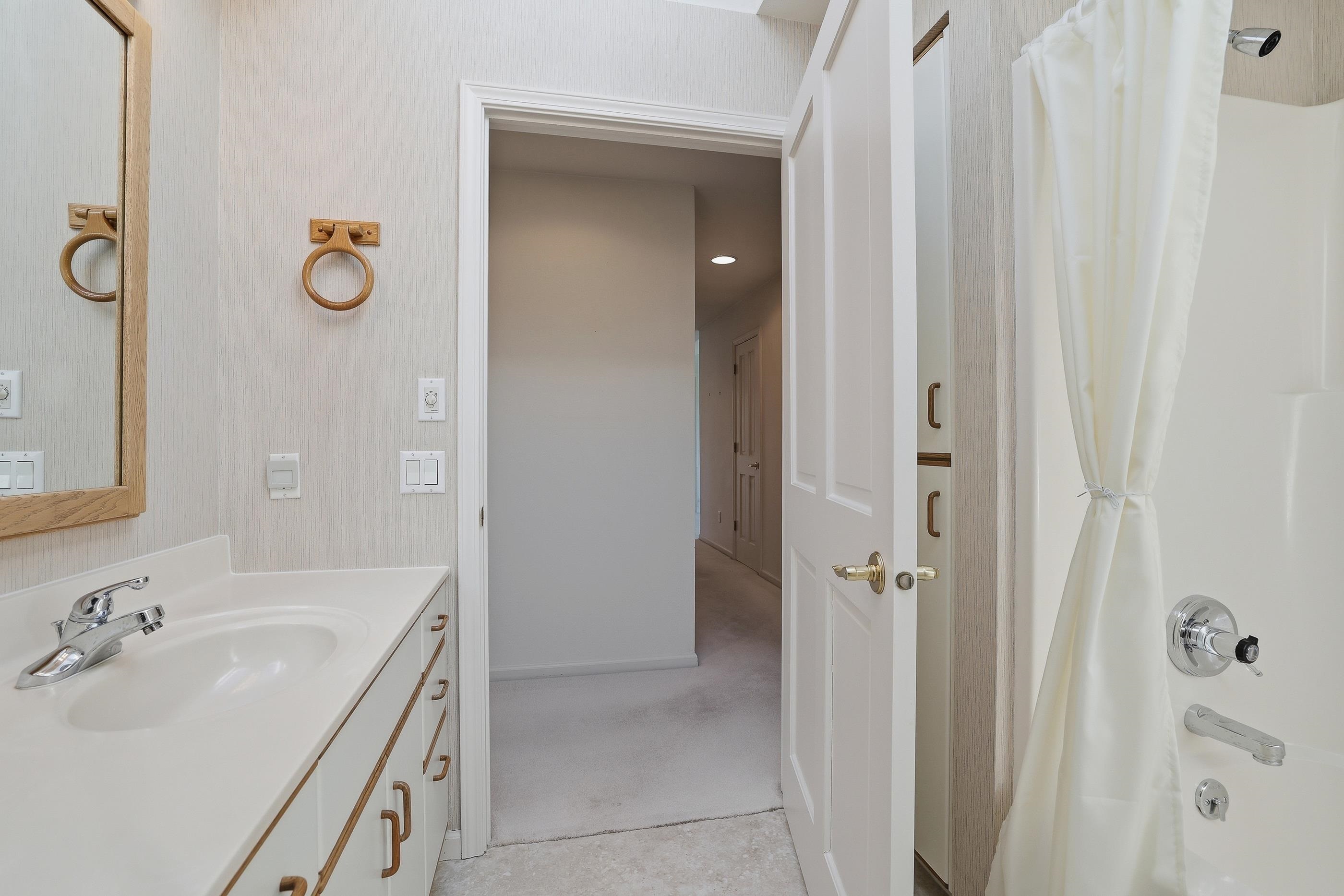1038 EASTHILL DRIVE, Wausau, Wisconsin 54403, 3 Bedrooms Bedrooms, ,3 BathroomsBathrooms,Residential,For Sale,1038 EASTHILL DRIVE,22601986