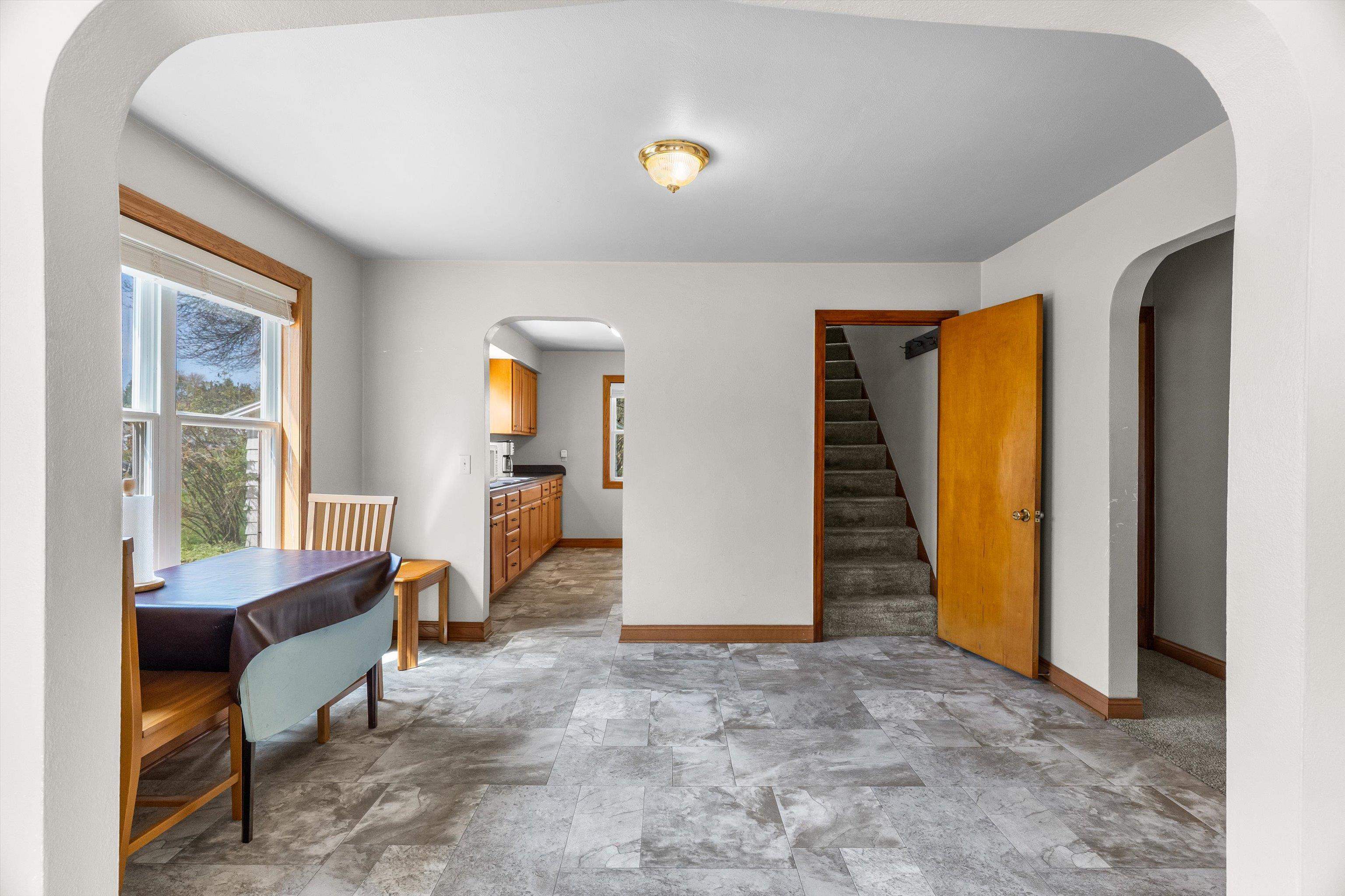 612 N WALNUT AVENUE, Marshfield, Wisconsin 54449, 4 Bedrooms Bedrooms, ,1 BathroomBathrooms,Residential,For Sale,612 N WALNUT AVENUE,22601988