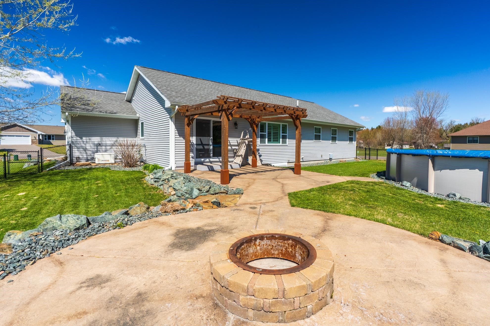 2260 SISKEN LANE, Kronenwetter, Wisconsin 54455, 4 Bedrooms Bedrooms, ,3 BathroomsBathrooms,Residential,For Sale,2260 SISKEN LANE,22601993