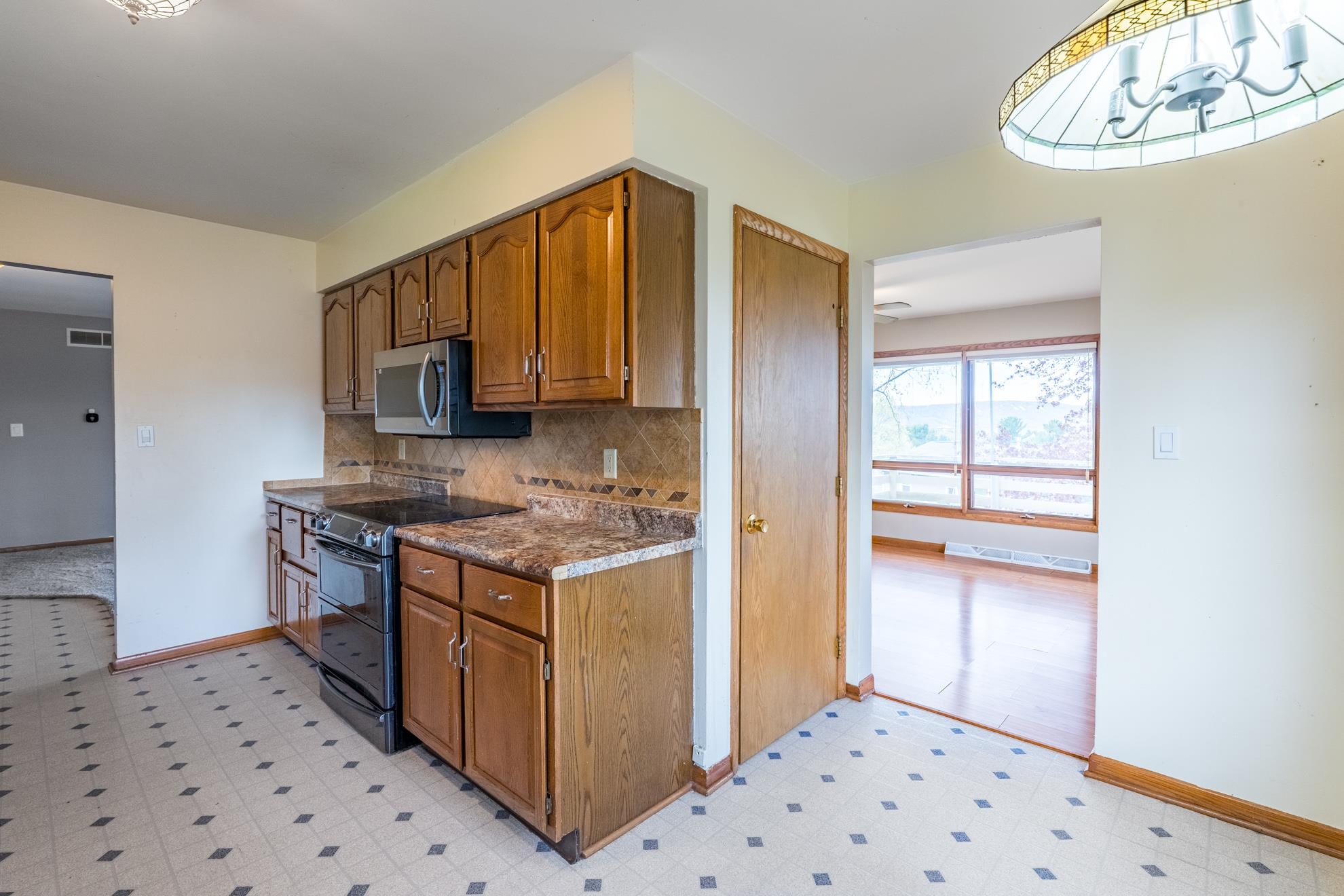 1235 ELM STREET, Wausau, Wisconsin 54401, 4 Bedrooms Bedrooms, ,2 BathroomsBathrooms,Residential,For Sale,1235 ELM STREET,22602000