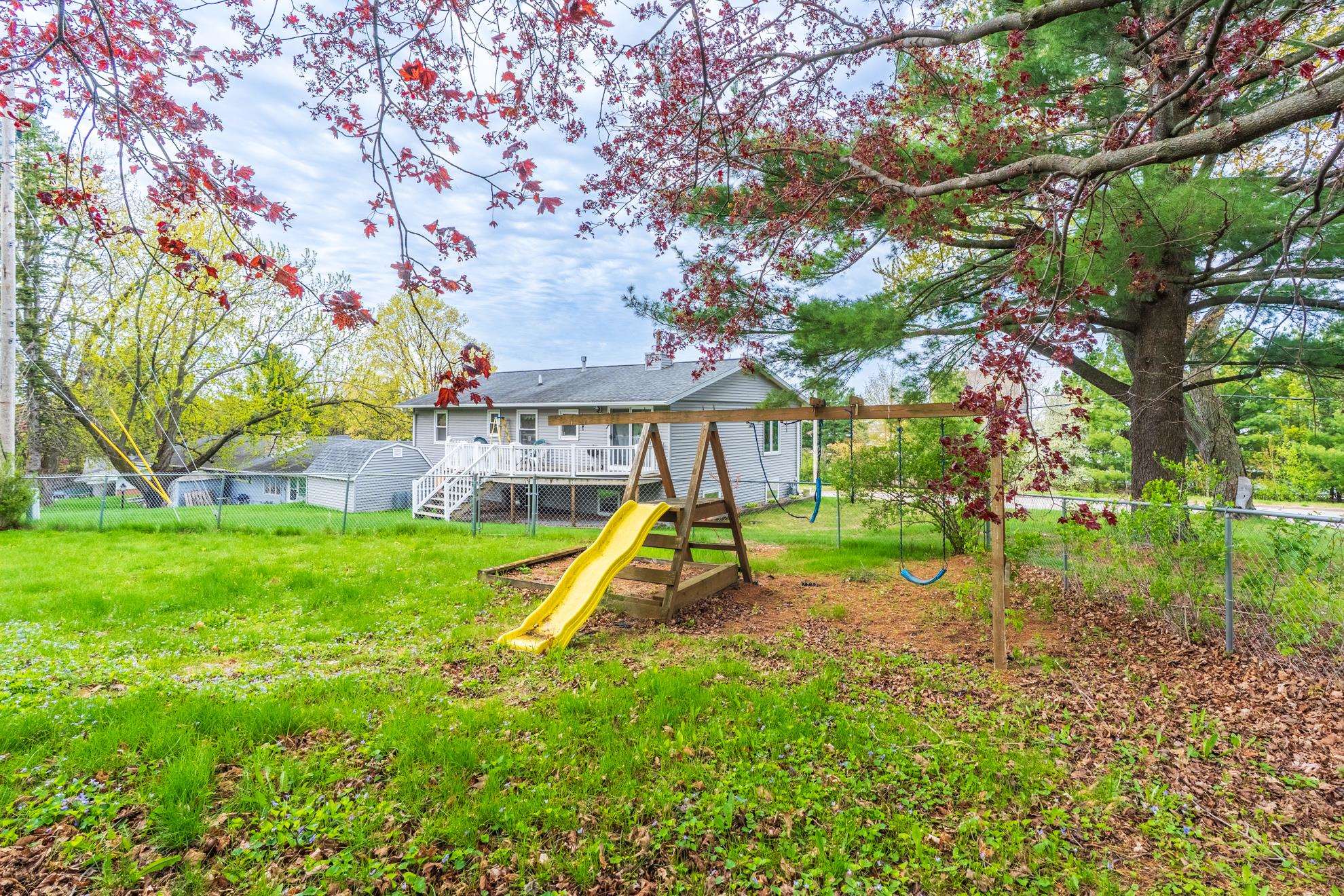 1235 ELM STREET, Wausau, Wisconsin 54401, 4 Bedrooms Bedrooms, ,2 BathroomsBathrooms,Residential,For Sale,1235 ELM STREET,22602000