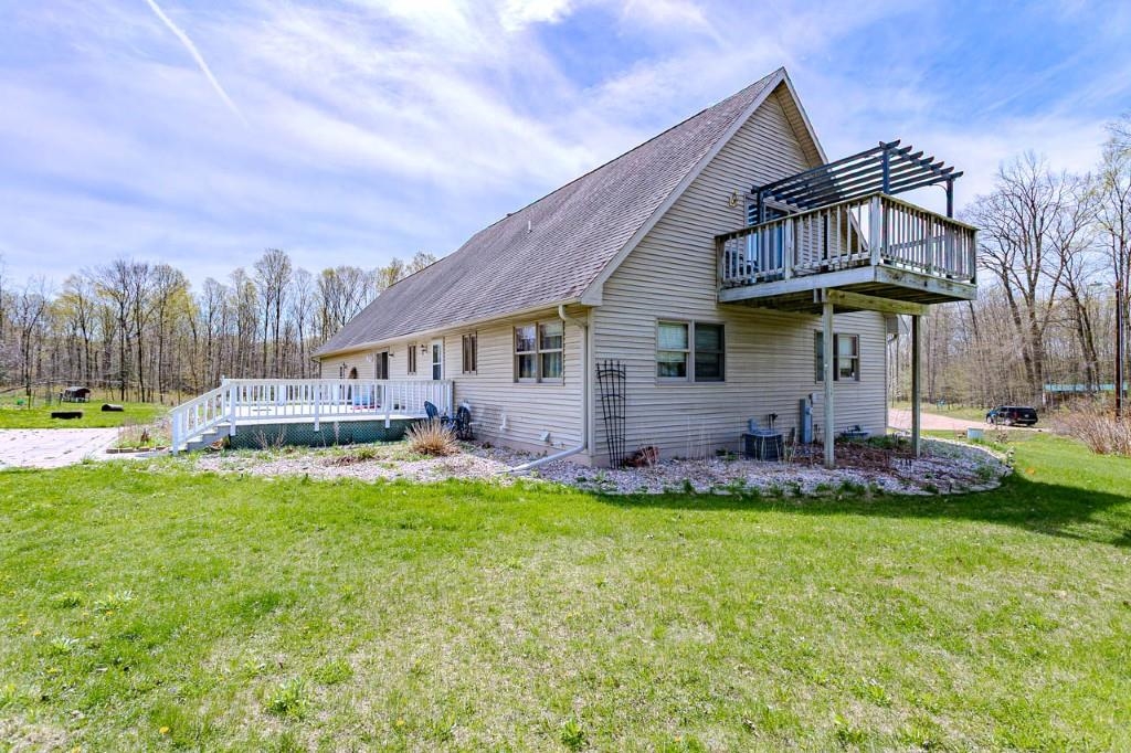 N7912 ELM TREE LANE, Wittenberg, Wisconsin 54499, 3 Bedrooms Bedrooms, ,3 BathroomsBathrooms,Residential,For Sale,N7912 ELM TREE LANE,22602001