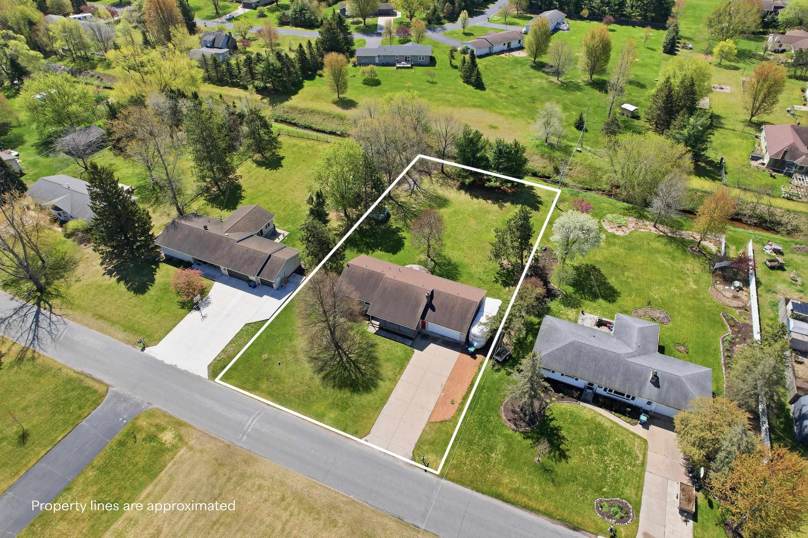 5621 JURGELLA LANE, Stevens Point, Wisconsin 54482, 3 Bedrooms Bedrooms, ,2 BathroomsBathrooms,Residential,For Sale,5621 JURGELLA LANE,22602002