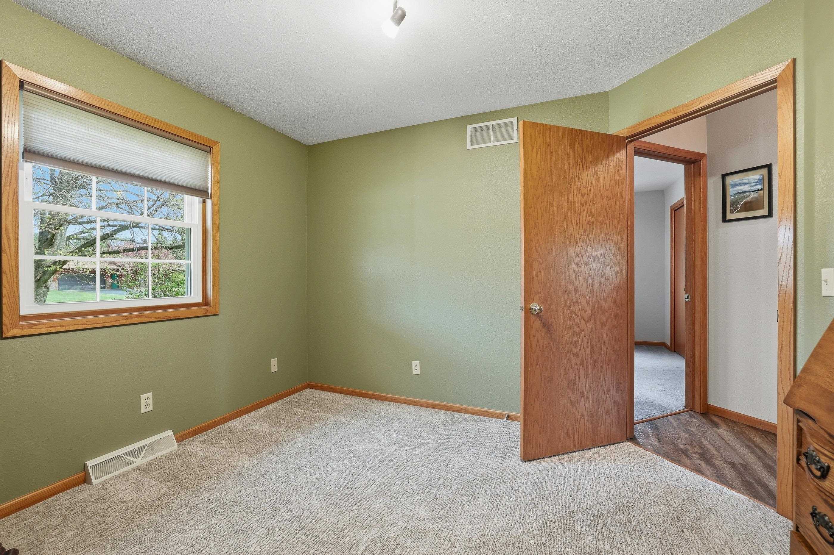 5621 JURGELLA LANE, Stevens Point, Wisconsin 54482, 3 Bedrooms Bedrooms, ,2 BathroomsBathrooms,Residential,For Sale,5621 JURGELLA LANE,22602002