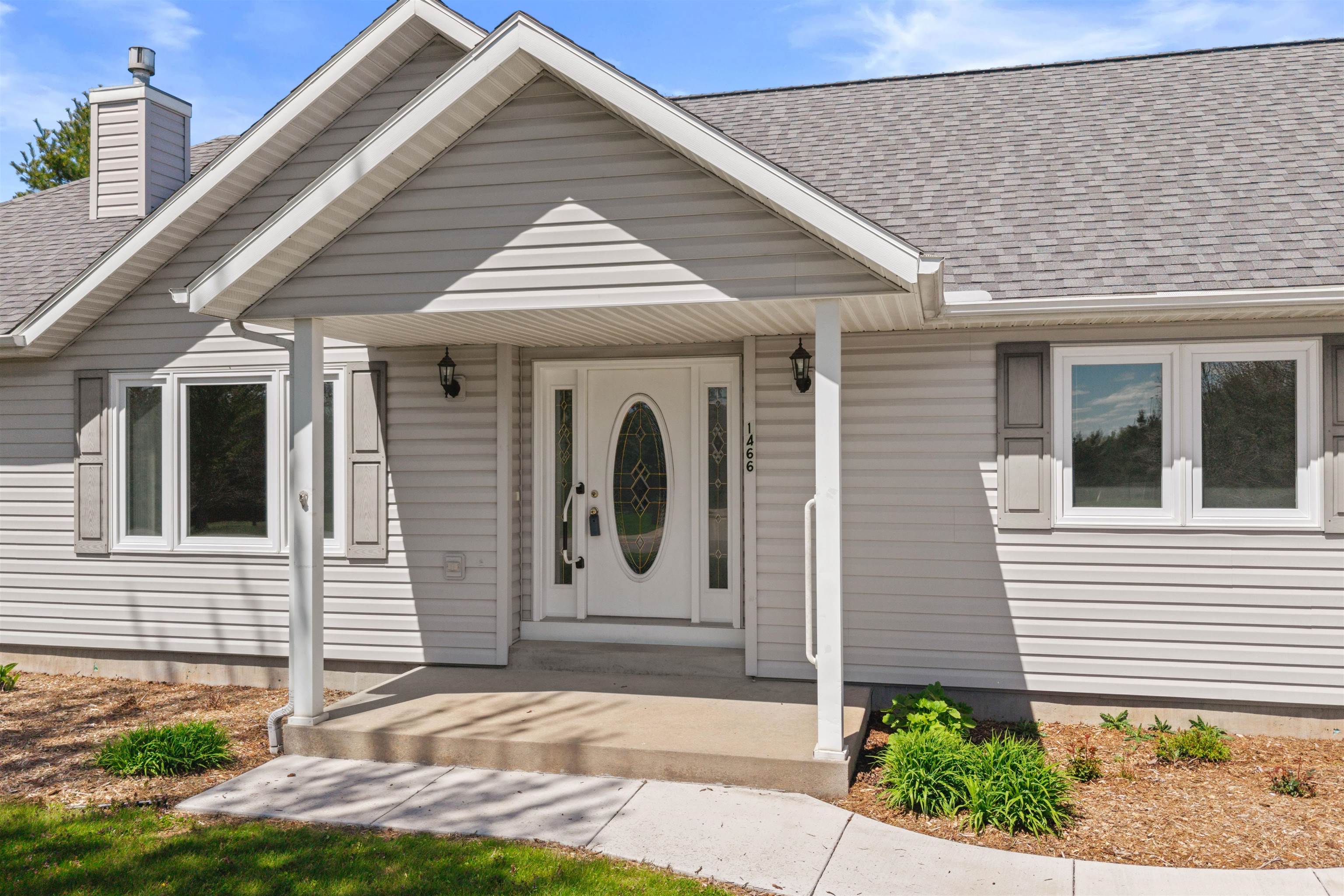 1466 2ND STREET SOUTH, Rudolph, Wisconsin 54475, 3 Bedrooms Bedrooms, ,3 BathroomsBathrooms,Residential,For Sale,1466 2ND STREET SOUTH,22602006