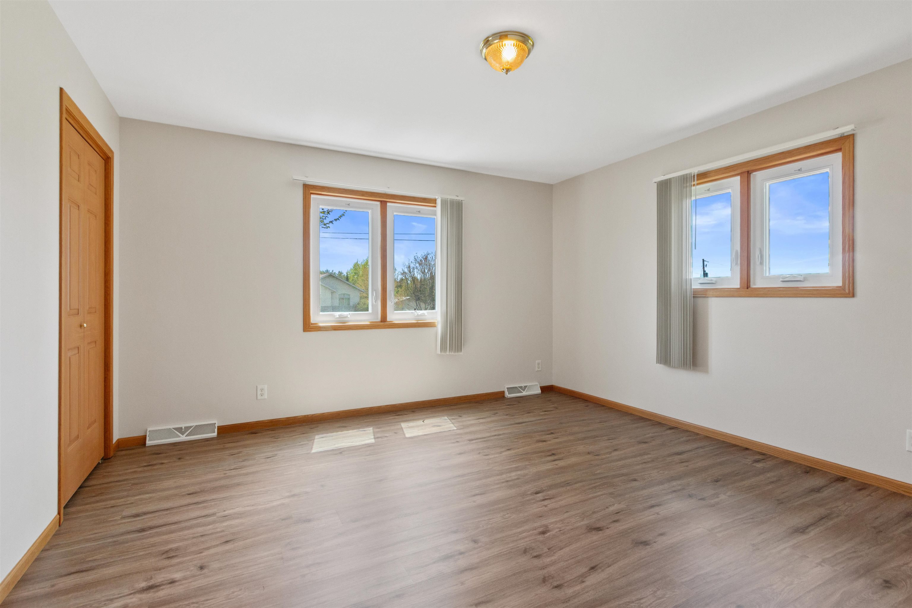 1466 2ND STREET SOUTH, Rudolph, Wisconsin 54475, 3 Bedrooms Bedrooms, ,3 BathroomsBathrooms,Residential,For Sale,1466 2ND STREET SOUTH,22602006