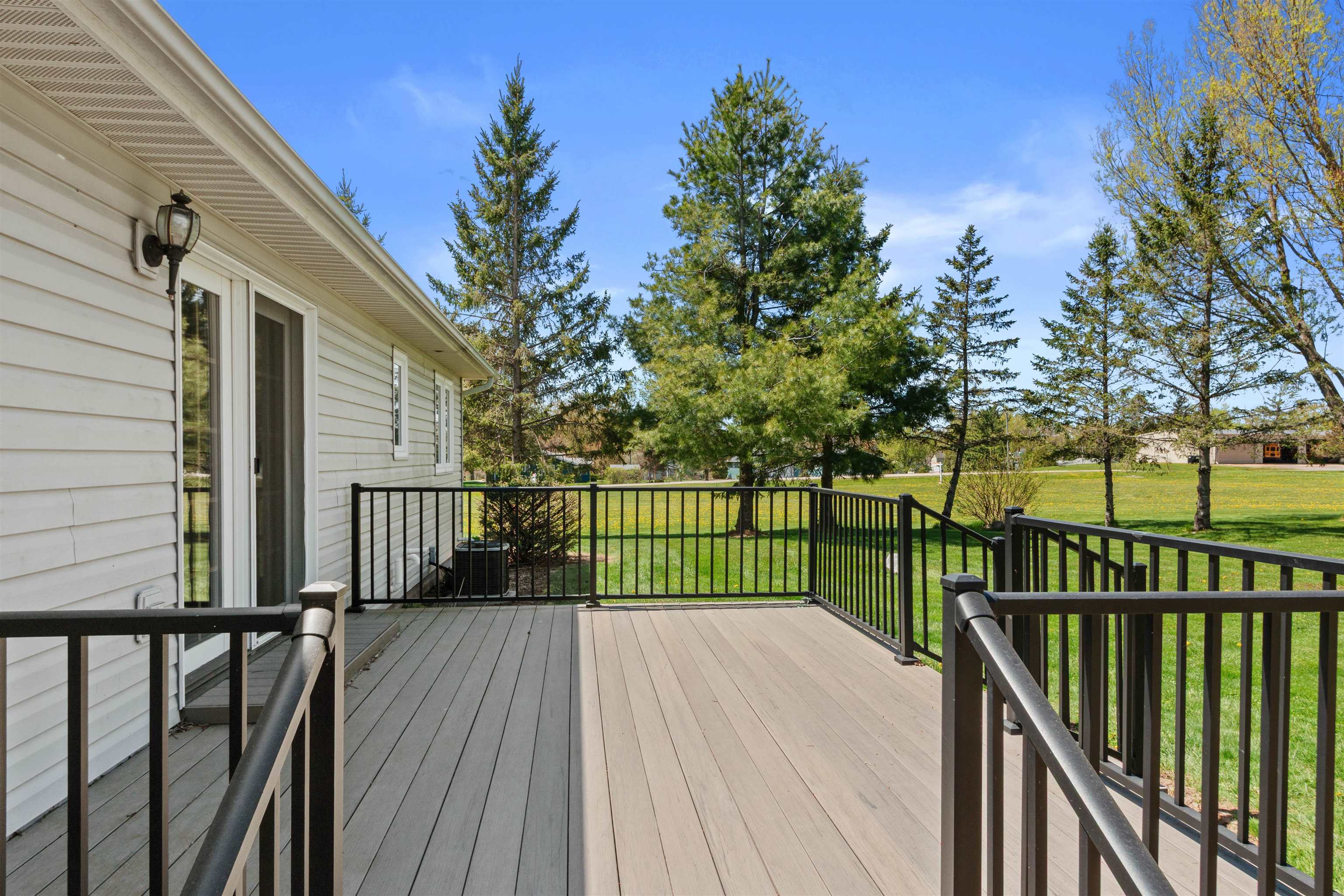 1466 2ND STREET SOUTH, Rudolph, Wisconsin 54475, 3 Bedrooms Bedrooms, ,3 BathroomsBathrooms,Residential,For Sale,1466 2ND STREET SOUTH,22602006