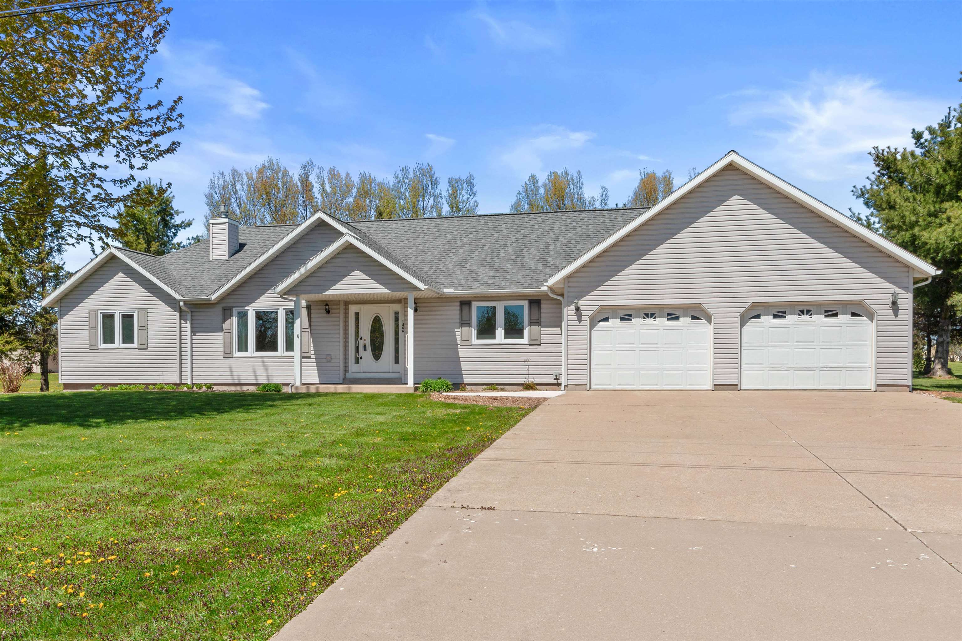 1466 2ND STREET SOUTH, Rudolph, Wisconsin 54475, 3 Bedrooms Bedrooms, ,3 BathroomsBathrooms,Residential,For Sale,1466 2ND STREET SOUTH,22602006