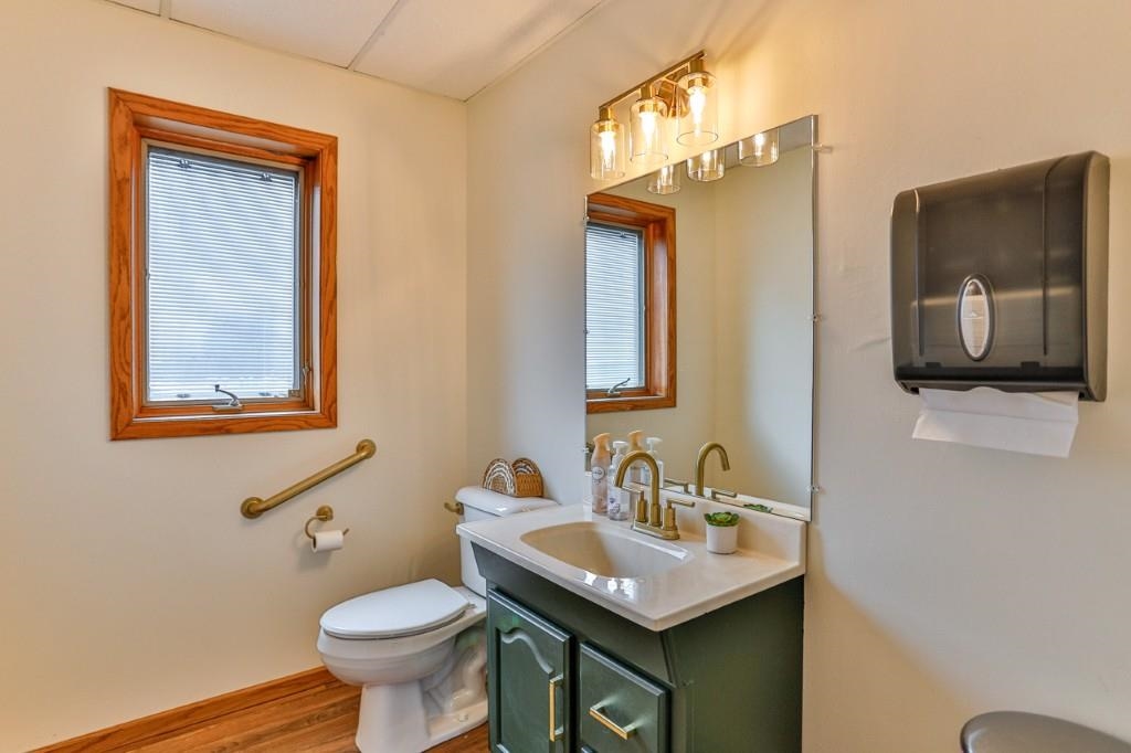 2402 GRAND AVENUE, Wausau, Wisconsin 54403, ,Commercial/industrial,For Rent,2402 GRAND AVENUE,22602007