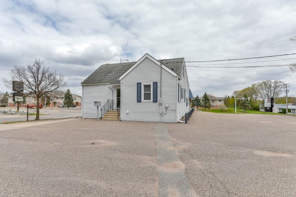 2402 GRAND AVENUE, Wausau, Wisconsin 54403, ,Commercial/industrial,For Rent,2402 GRAND AVENUE,22602007