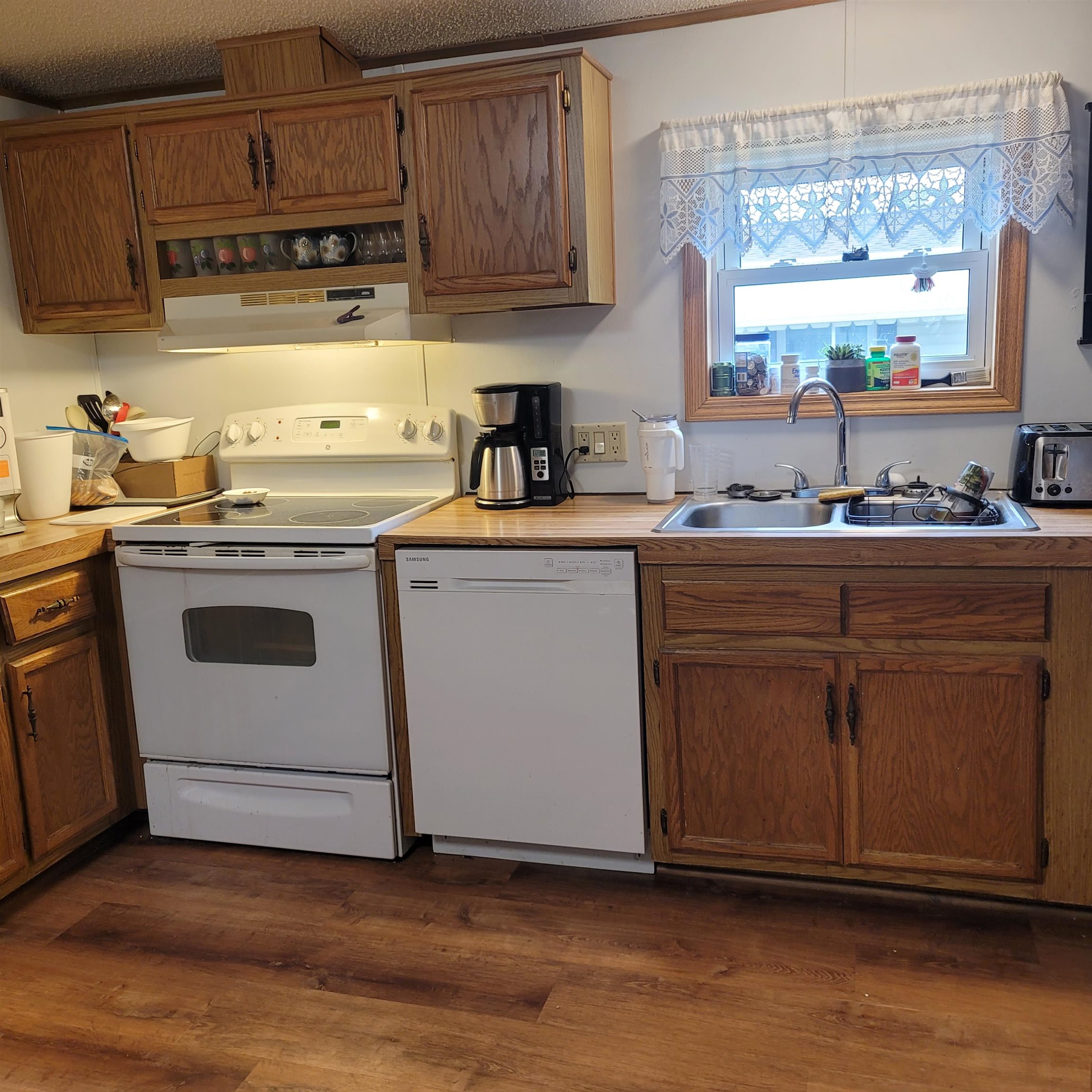 8311 STATE HIGHWAY 13 SOUTH, Wisconsin Rapids, Wisconsin 54494, 2 Bedrooms Bedrooms, ,2 BathroomsBathrooms,Residential,For Sale,8311 STATE HIGHWAY 13 SOUTH,22602016