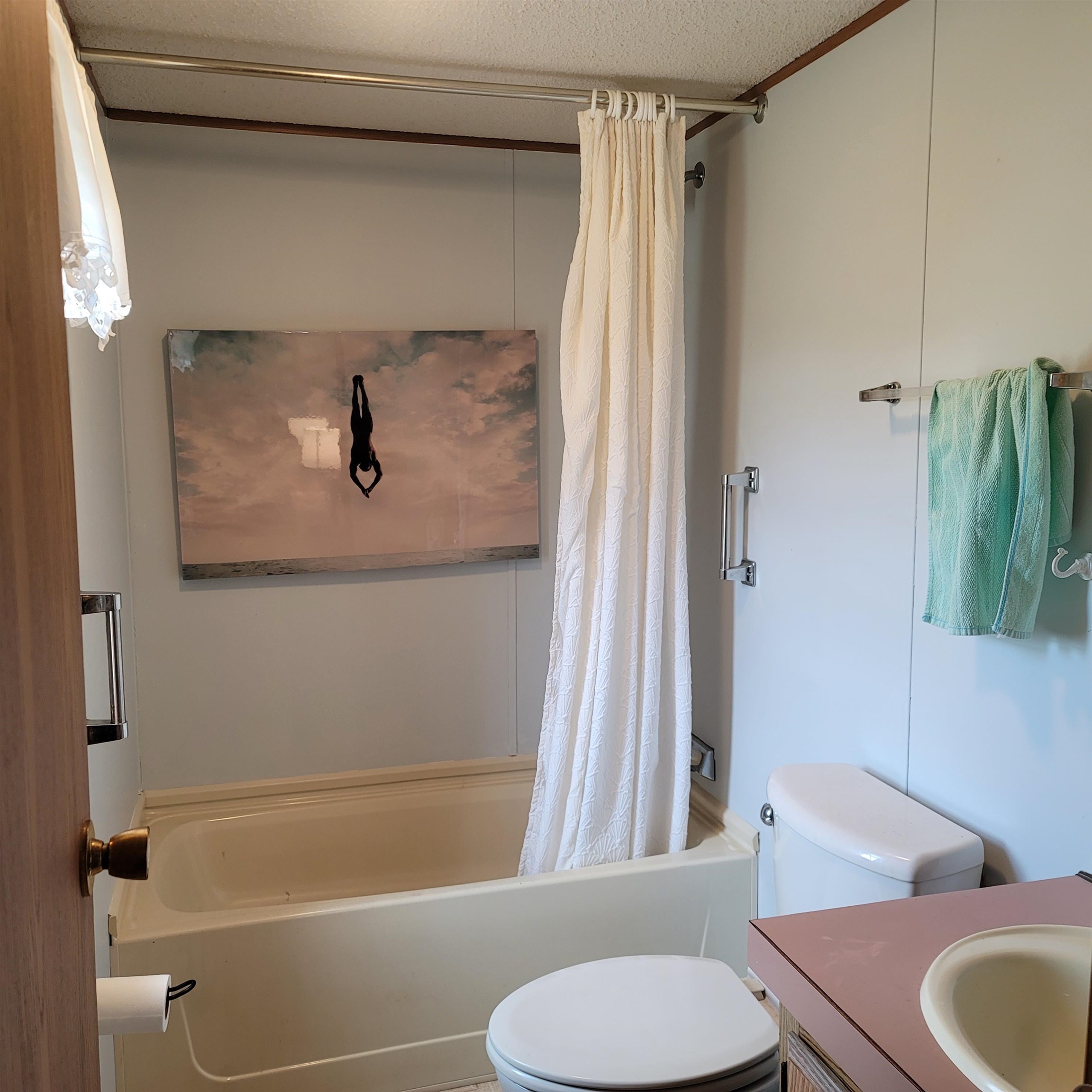8311 STATE HIGHWAY 13 SOUTH, Wisconsin Rapids, Wisconsin 54494, 2 Bedrooms Bedrooms, ,2 BathroomsBathrooms,Residential,For Sale,8311 STATE HIGHWAY 13 SOUTH,22602016