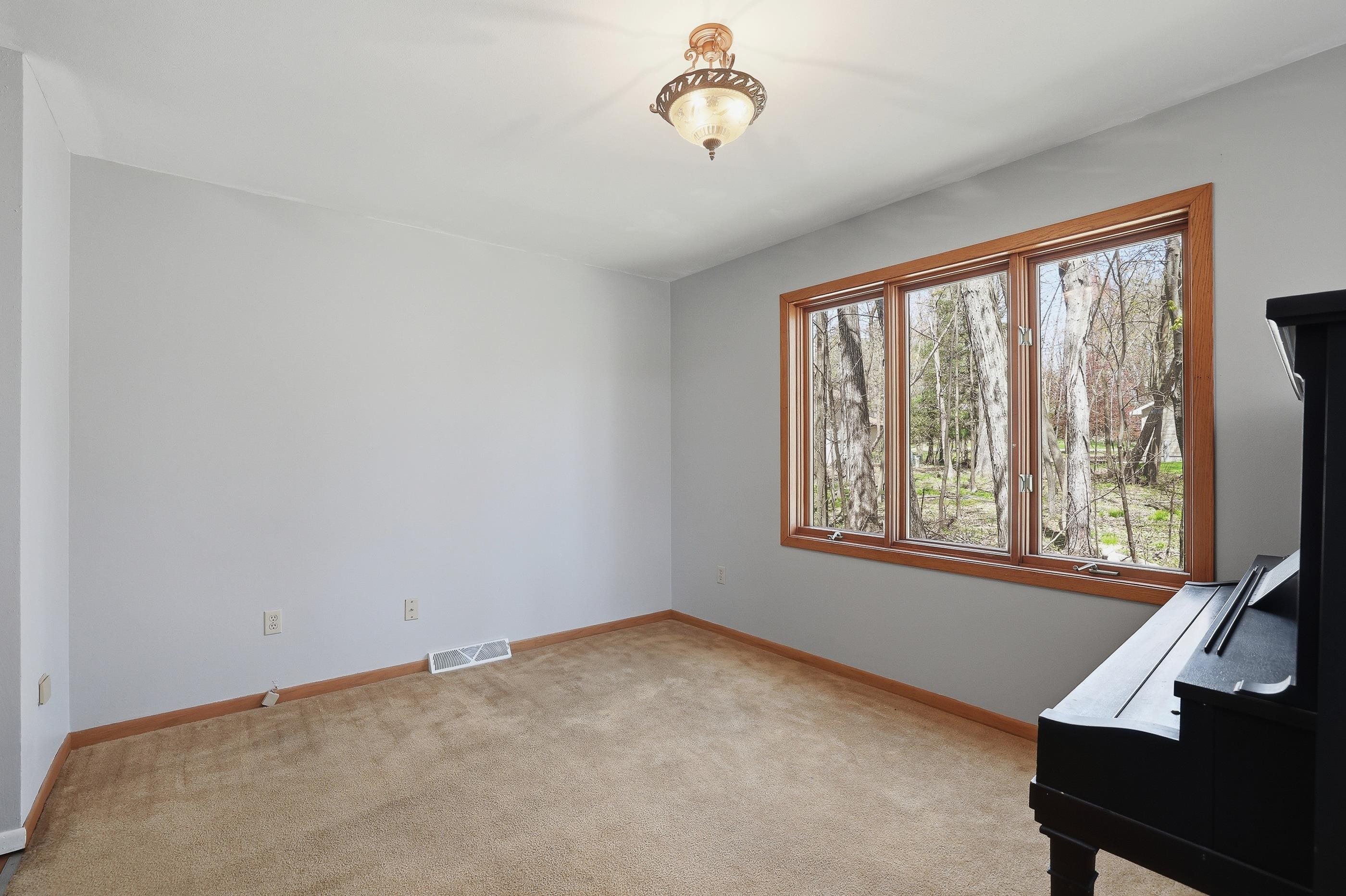 208 GREENWOOD DRIVE, Rothschild, Wisconsin 54474, 4 Bedrooms Bedrooms, ,2 BathroomsBathrooms,Residential,For Sale,208 GREENWOOD DRIVE,22602021