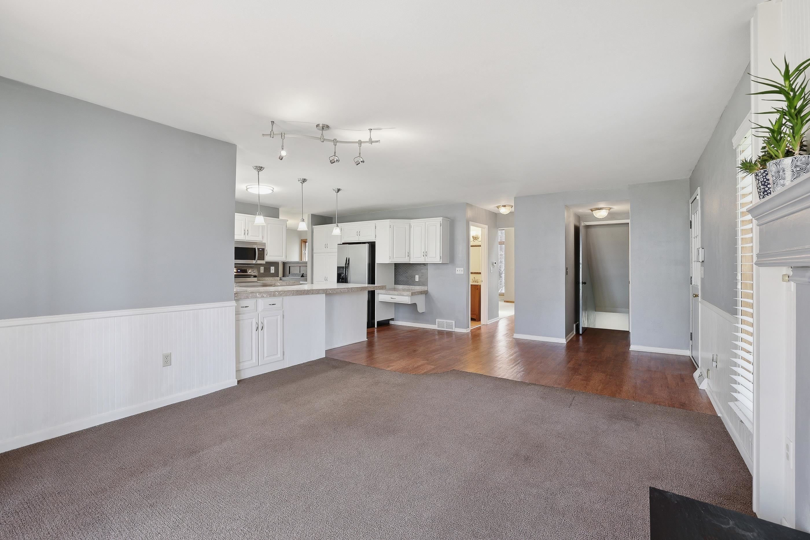 208 GREENWOOD DRIVE, Rothschild, Wisconsin 54474, 4 Bedrooms Bedrooms, ,2 BathroomsBathrooms,Residential,For Sale,208 GREENWOOD DRIVE,22602021