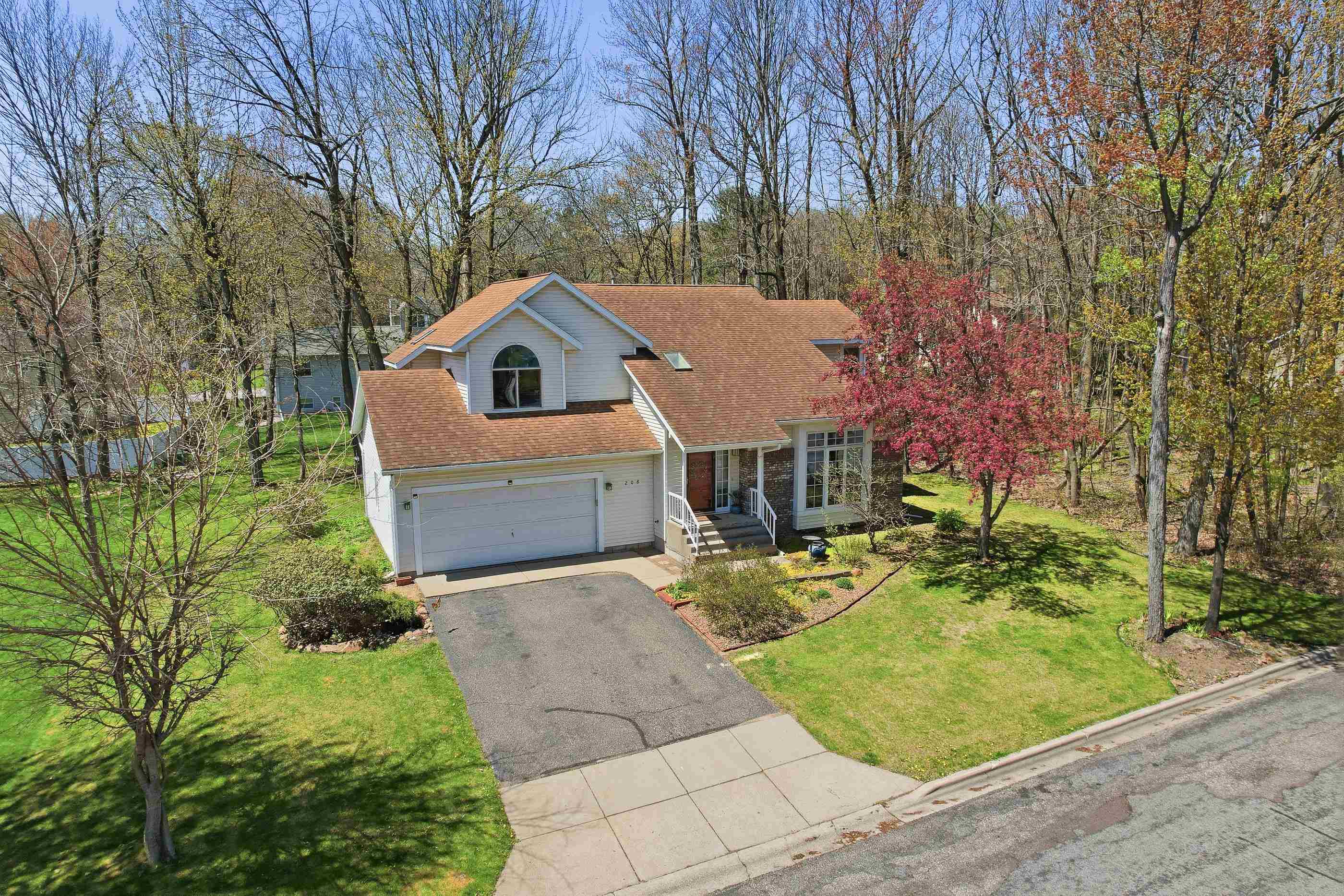 208 GREENWOOD DRIVE, Rothschild, Wisconsin 54474, 4 Bedrooms Bedrooms, ,2 BathroomsBathrooms,Residential,For Sale,208 GREENWOOD DRIVE,22602021