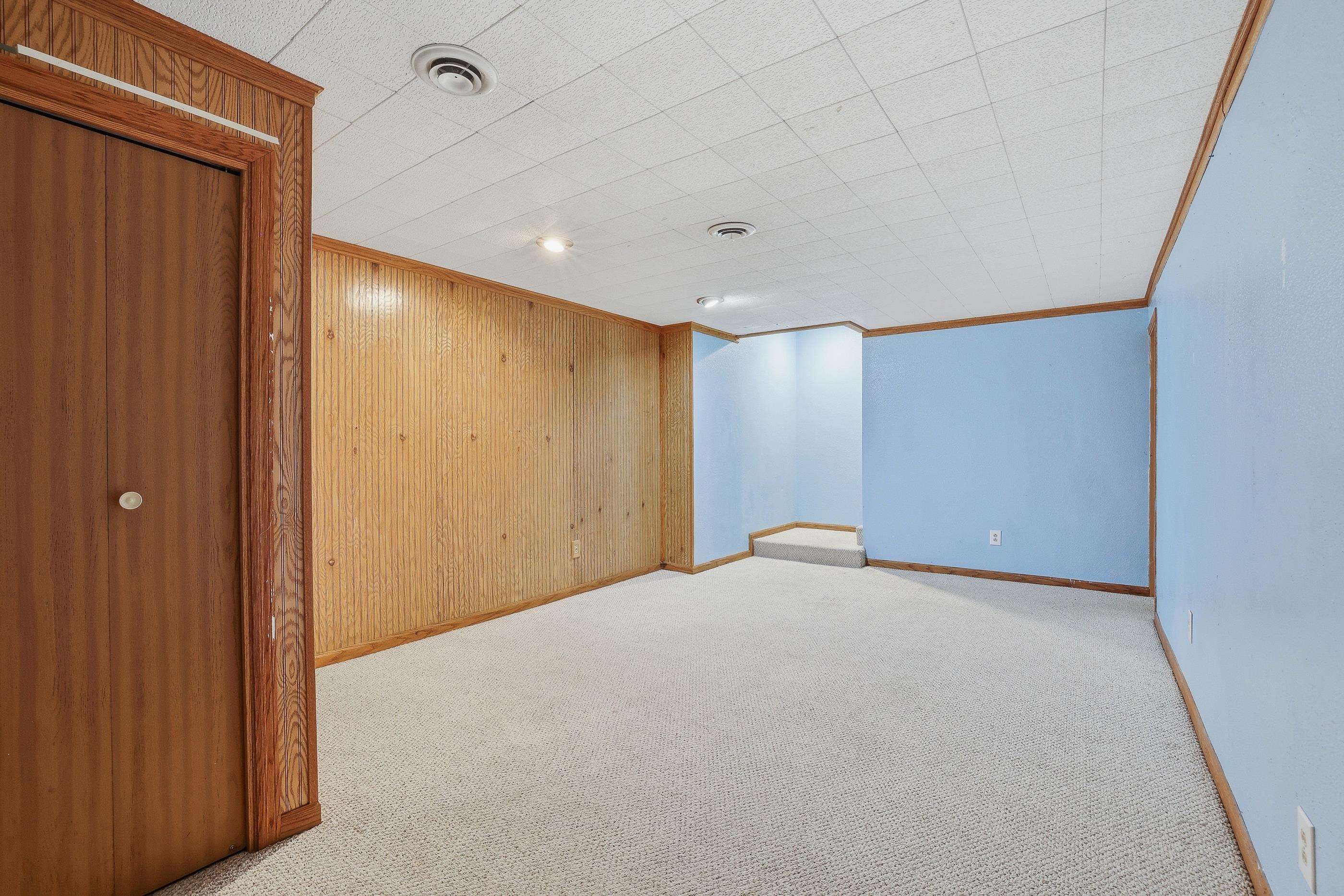 208 GREENWOOD DRIVE, Rothschild, Wisconsin 54474, 4 Bedrooms Bedrooms, ,2 BathroomsBathrooms,Residential,For Sale,208 GREENWOOD DRIVE,22602021