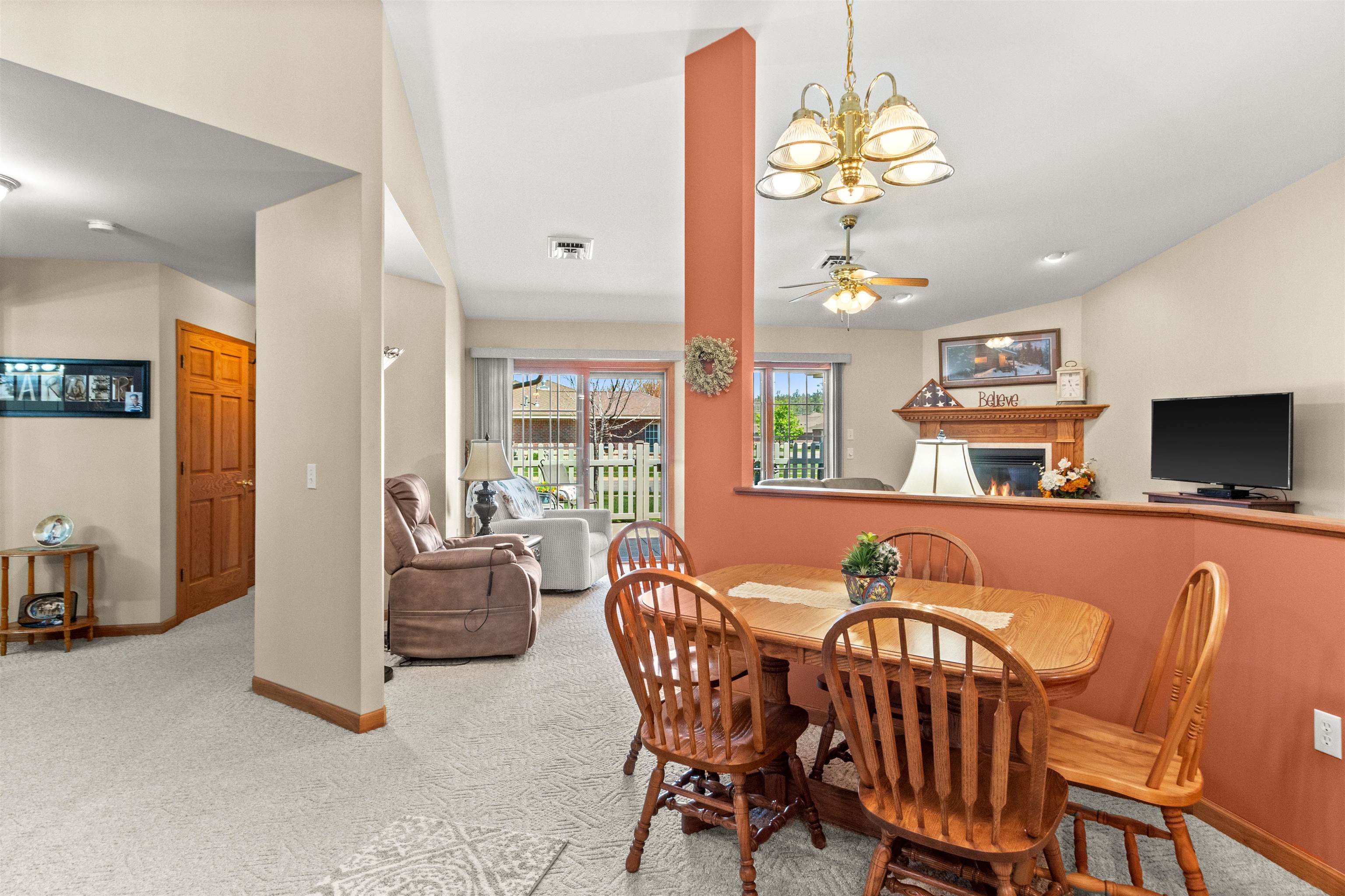 1901 BLUEBELL LANE, Stevens Point, Wisconsin 54482, 2 Bedrooms Bedrooms, 48 Rooms Rooms,2 BathroomsBathrooms,Residential,For Sale,1901 BLUEBELL LANE,22602023