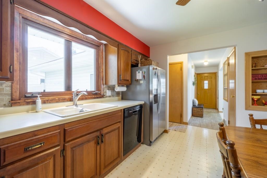 507 S 20TH AVENUE, Wausau, Wisconsin 54401, 3 Bedrooms Bedrooms, ,1 BathroomBathrooms,Residential,For Sale,507 S 20TH AVENUE,22602024