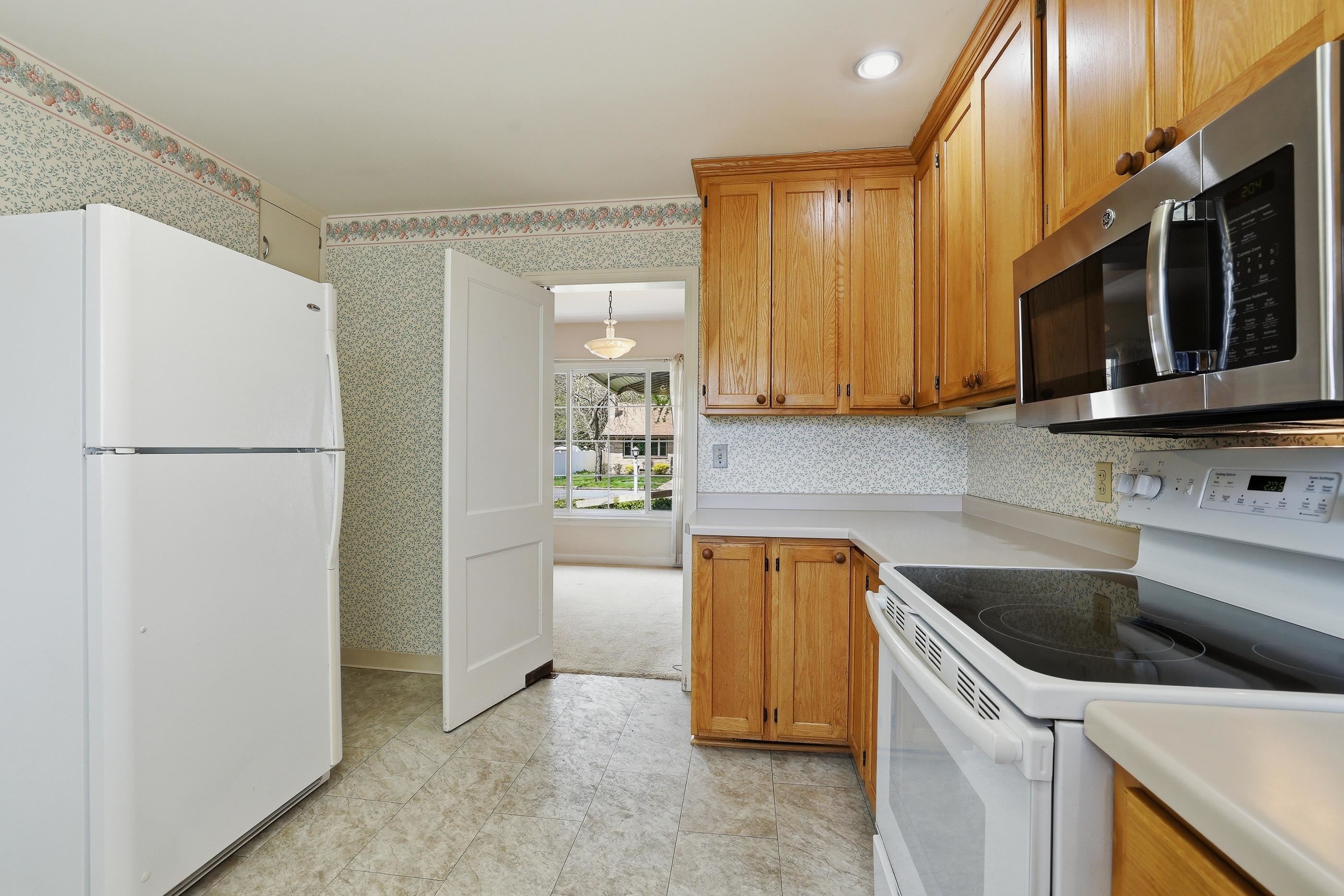 2409 SIMONIS STREET, Stevens Point, Wisconsin 54481, 3 Bedrooms Bedrooms, ,2 BathroomsBathrooms,Residential,For Sale,2409 SIMONIS STREET,22602025