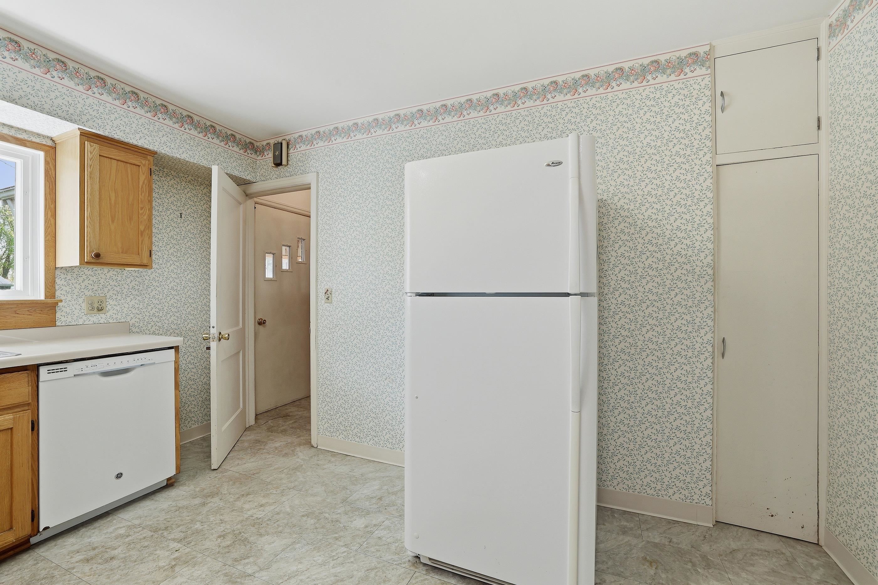 2409 SIMONIS STREET, Stevens Point, Wisconsin 54481, 3 Bedrooms Bedrooms, ,2 BathroomsBathrooms,Residential,For Sale,2409 SIMONIS STREET,22602025