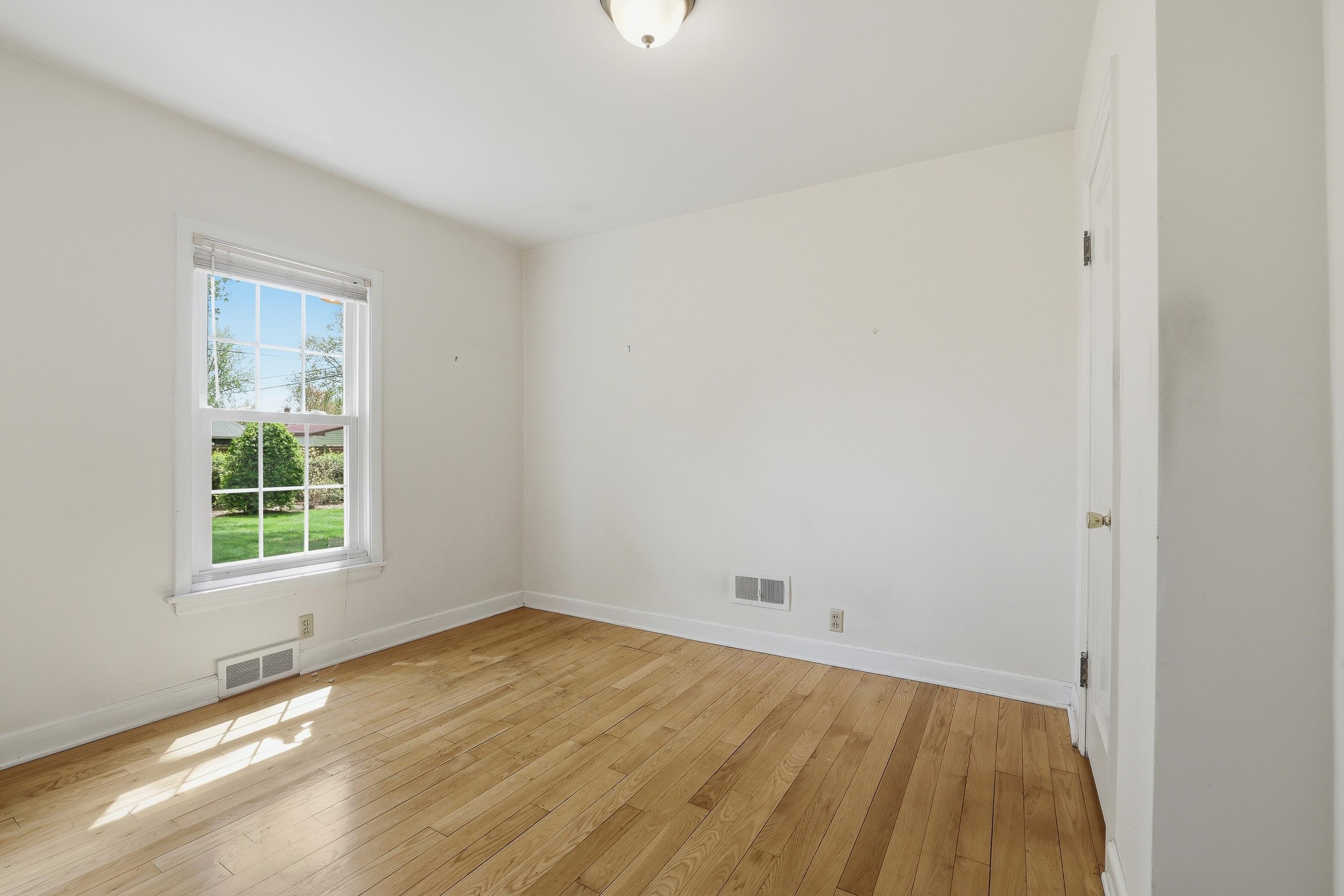 2409 SIMONIS STREET, Stevens Point, Wisconsin 54481, 3 Bedrooms Bedrooms, ,2 BathroomsBathrooms,Residential,For Sale,2409 SIMONIS STREET,22602025