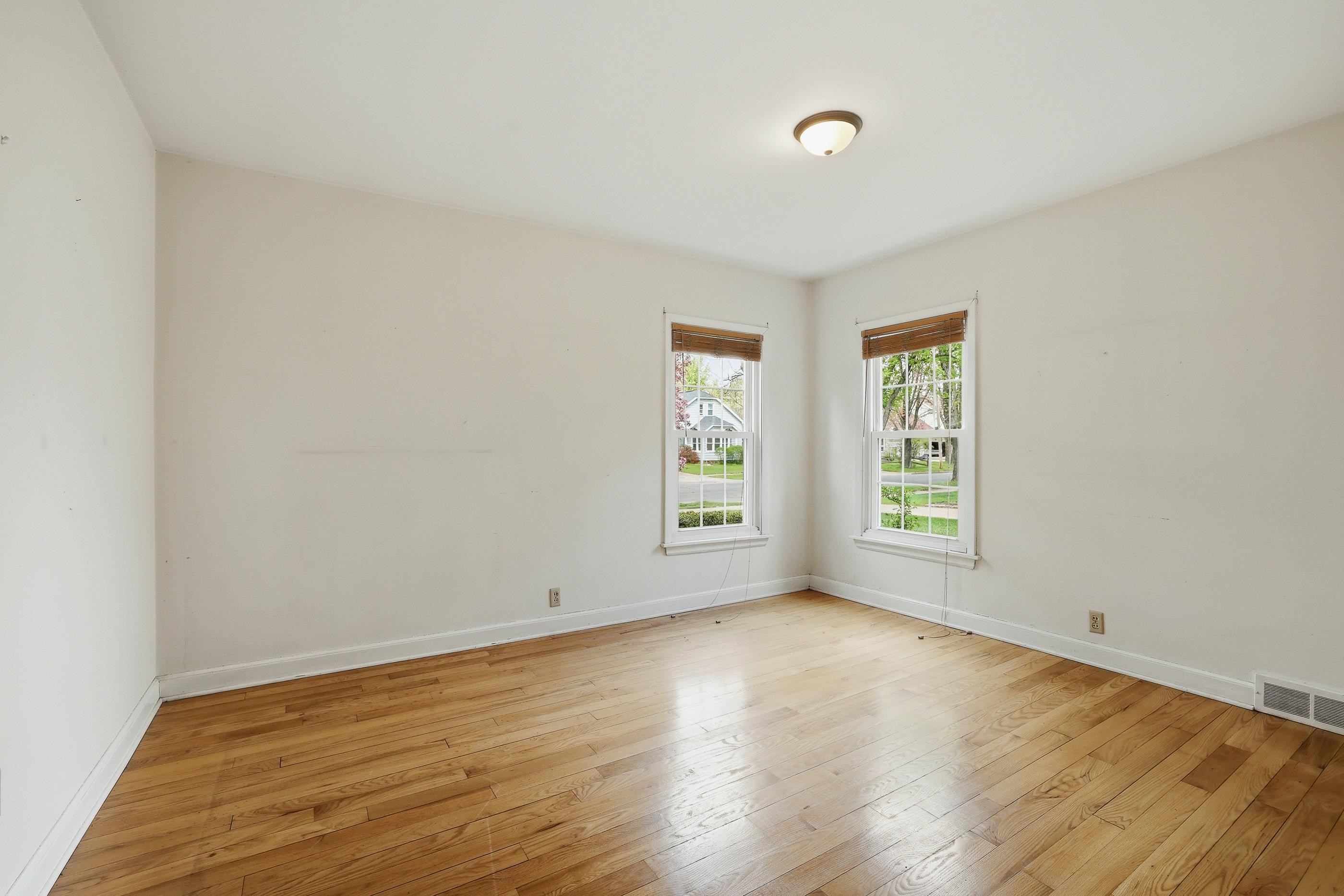 2409 SIMONIS STREET, Stevens Point, Wisconsin 54481, 3 Bedrooms Bedrooms, ,2 BathroomsBathrooms,Residential,For Sale,2409 SIMONIS STREET,22602025